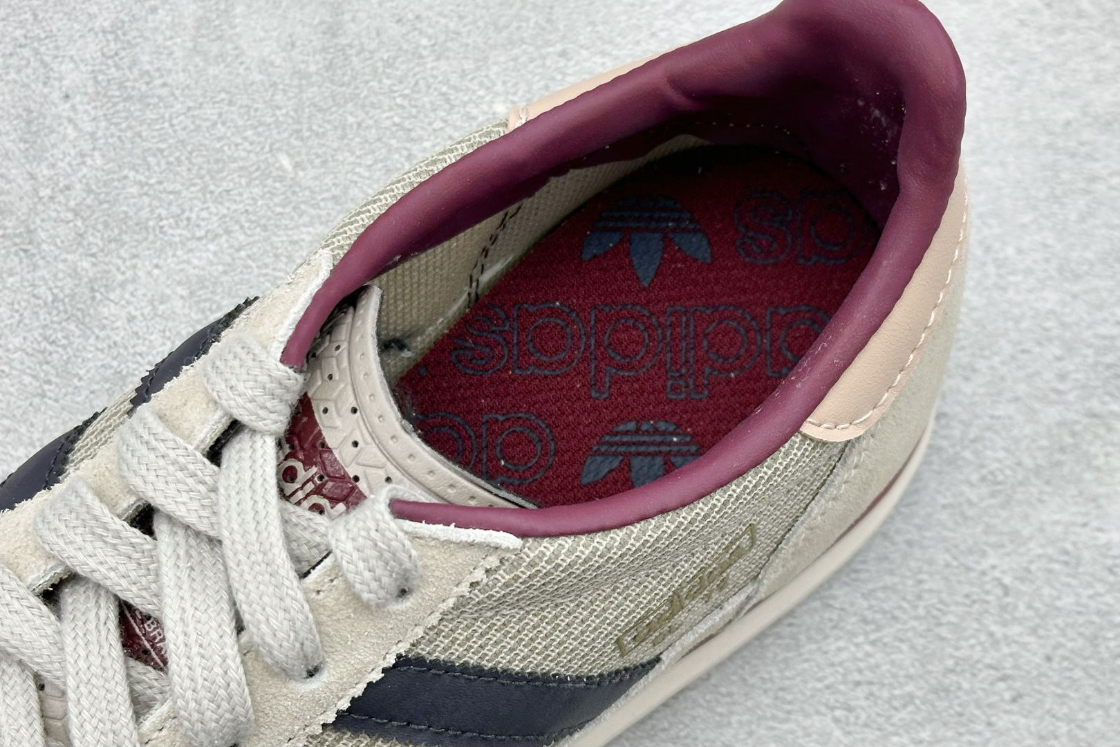 ML版AD Originals SL 72 RS 休闲防滑耐磨低帮板鞋 JI2485