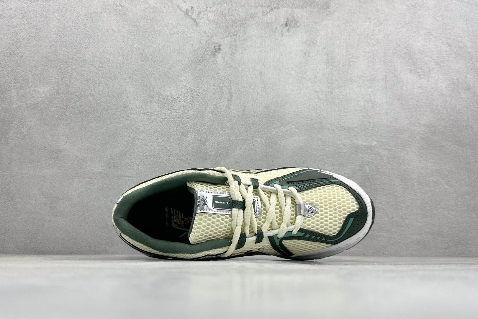 GS版New Balance NB1906 新百伦系列复古老爹风休闲运动慢跑鞋 M1906RL1