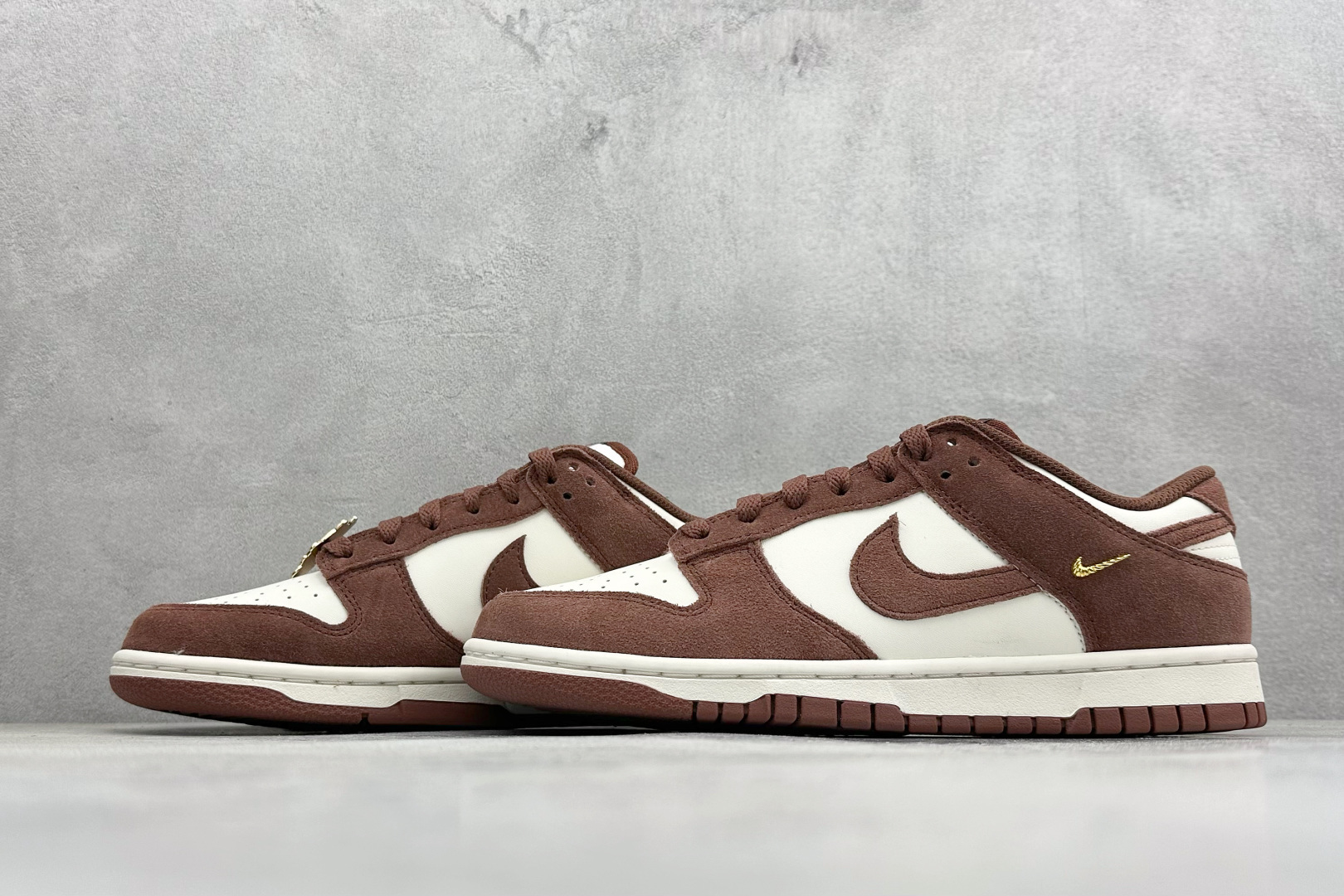 CS版Nike SB Dunk Low 马年 深棕白 低帮休闲板鞋 IB4417-104