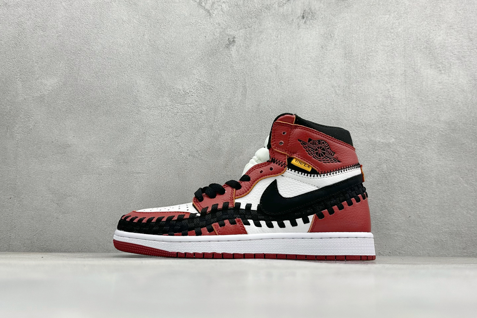 福利特价AIR Jordan 1 RETRO HIGH OG 高帮 UN联名原装纸板原楦开发 极致鞋型一