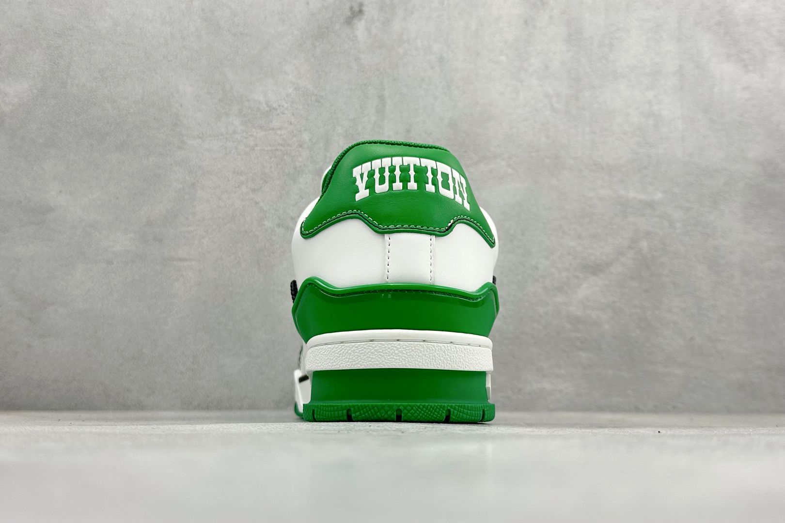 YS纯原广奢高端货 LOUIS VUITT路易威登 LV Trainer 绿色