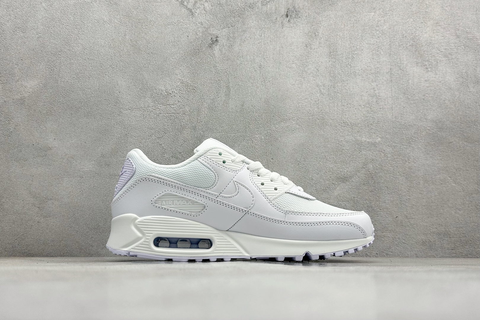 Nike Air Max 90 耐克复古气垫跑鞋 CN8490-100