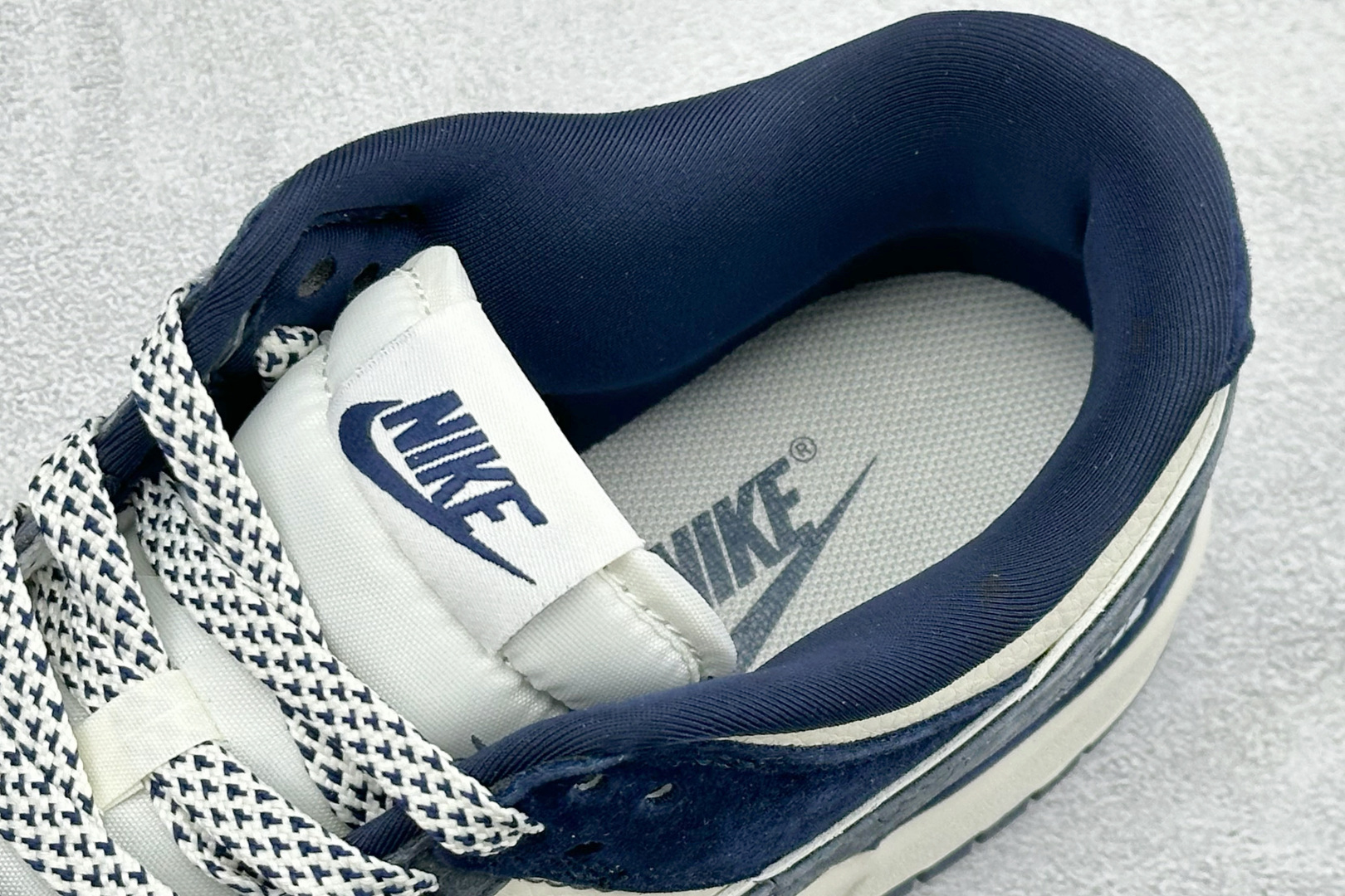 Nike SB Dunk Low“ 北面联名—米灰蓝笑脸” 周年高端定制 低帮休闲板鞋 MN1688-102