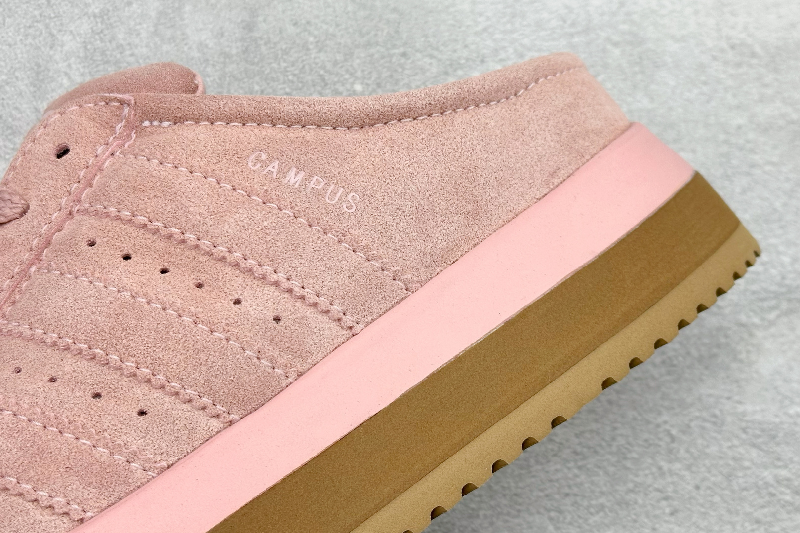 AdidCAMPUS 00s WTR LO W 阿迪系列面包风经典复古低帮百搭休闲加绒半拖 JR3238