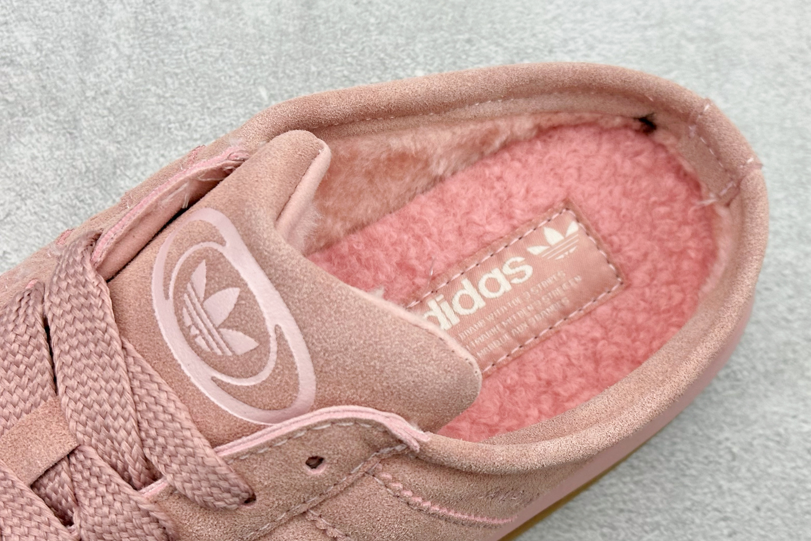 AdidCAMPUS 00s WTR LO W 阿迪系列面包风经典复古低帮百搭休闲加绒半拖 JR3238