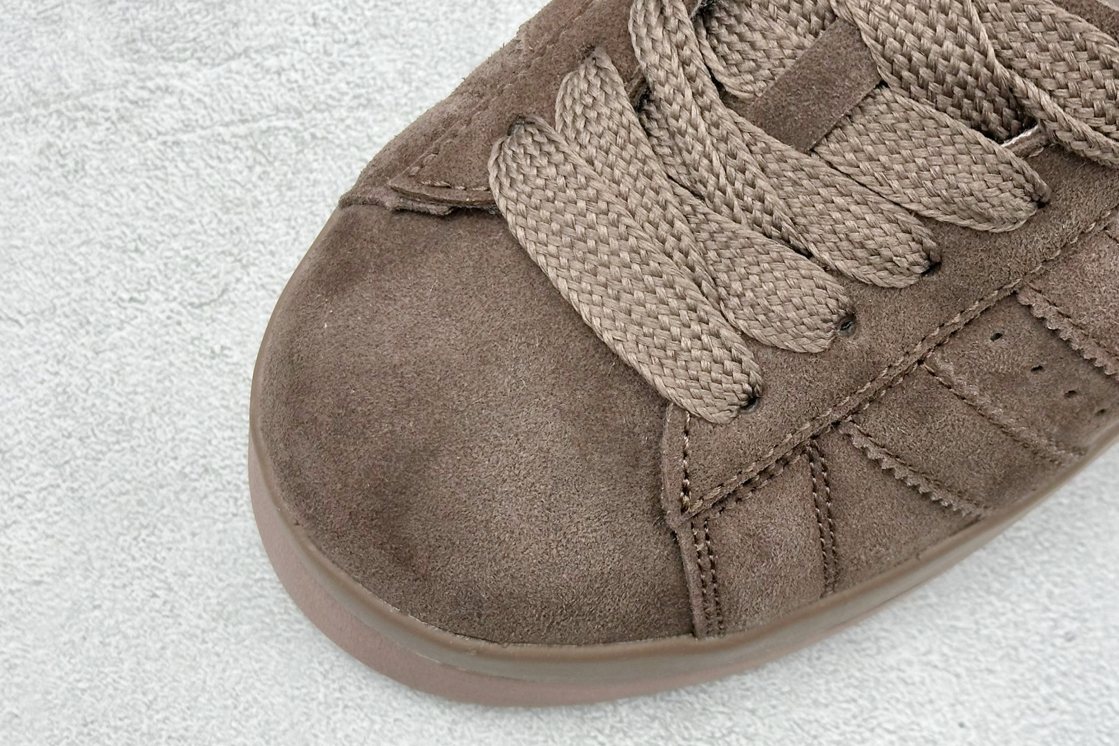 AdidCAMPUS 00s WTR LO W 阿迪系列面包风经典复古低帮百搭休闲加绒半拖 JR3731