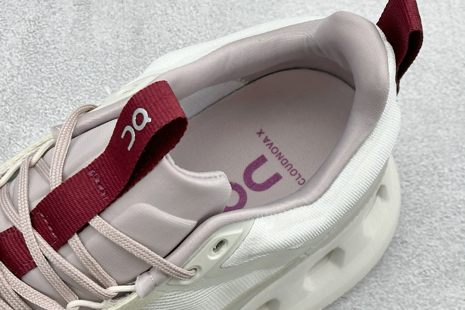 XD版 Cloudzone X 昂跑舒适百搭防滑耐磨 低帮休闲跑步鞋 3WE30413572