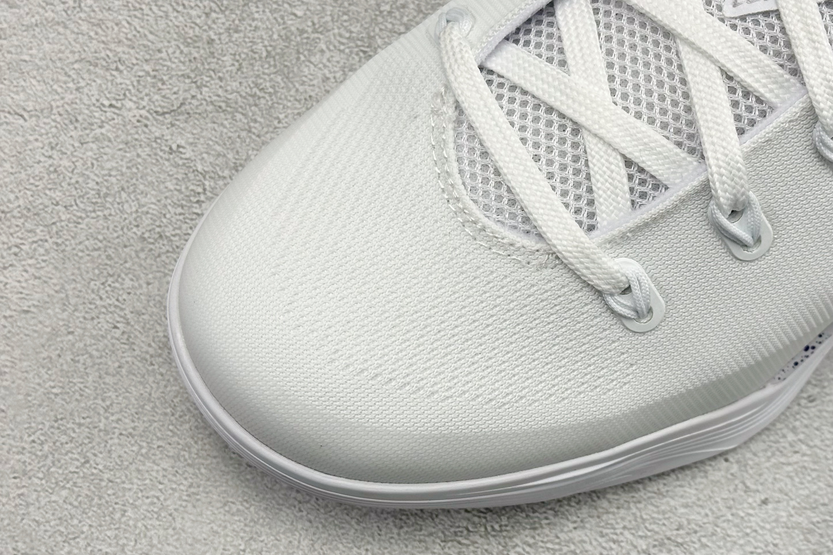 灭世Nike Kobe 9 Stitches Low 科比9代 实战篮球鞋 IH1401-100