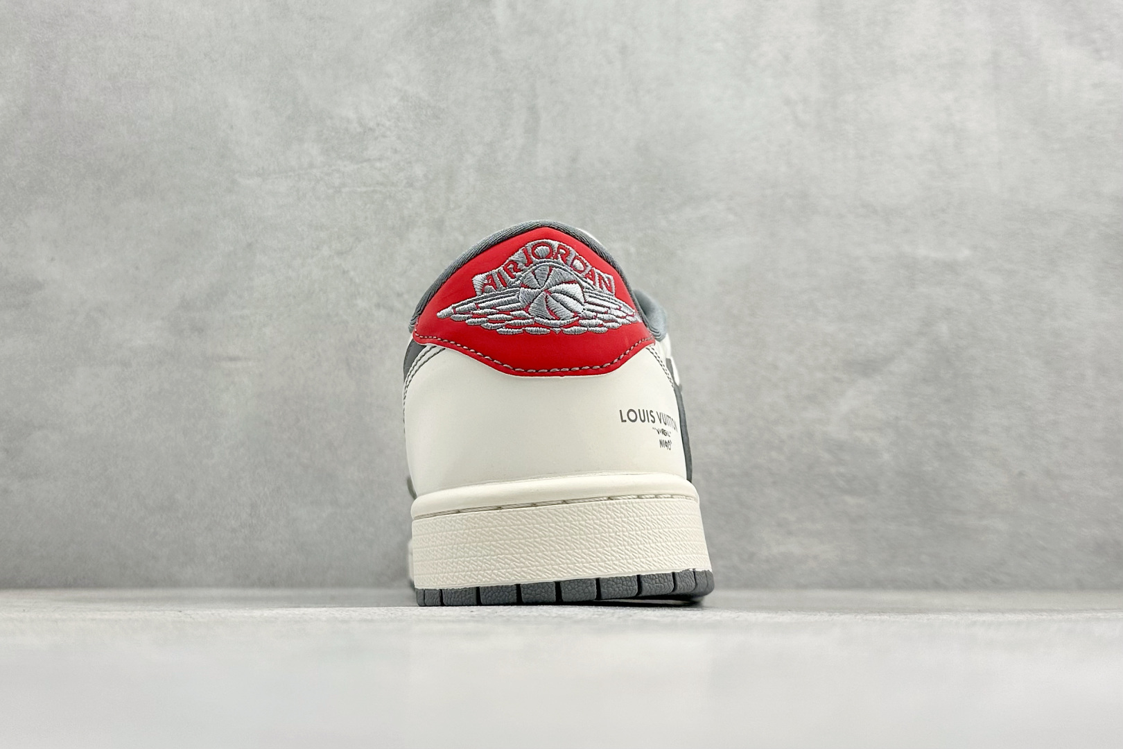 Travis Scott x Fragment Design x Jordan Air Jordan 1 Low SP LV联名-米灰印花红标”HT5088-605