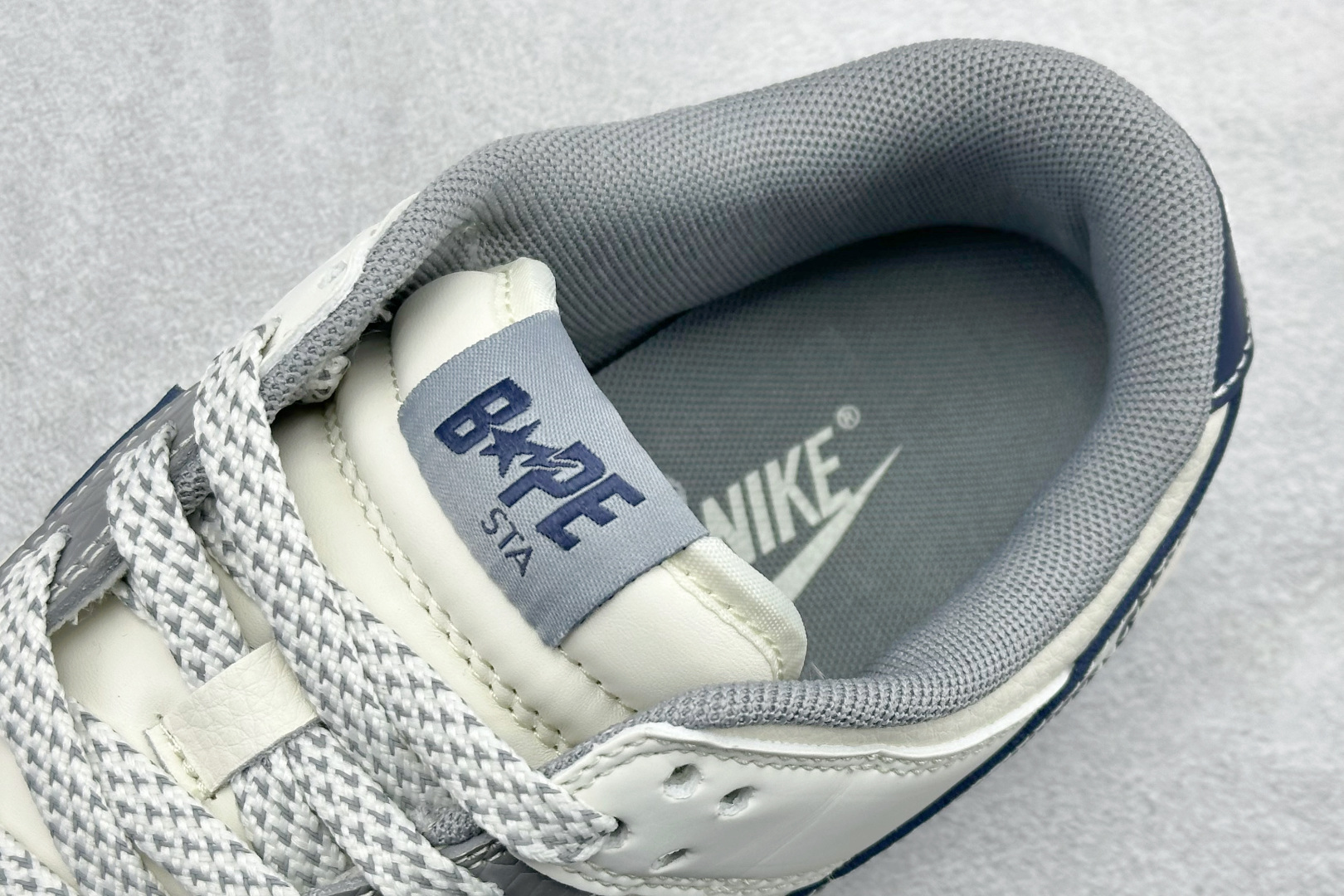 Nike SB Dunk Low“ 猿人头联名—米灰黑” 周年高端定制 低帮休闲板鞋 JP1628-036