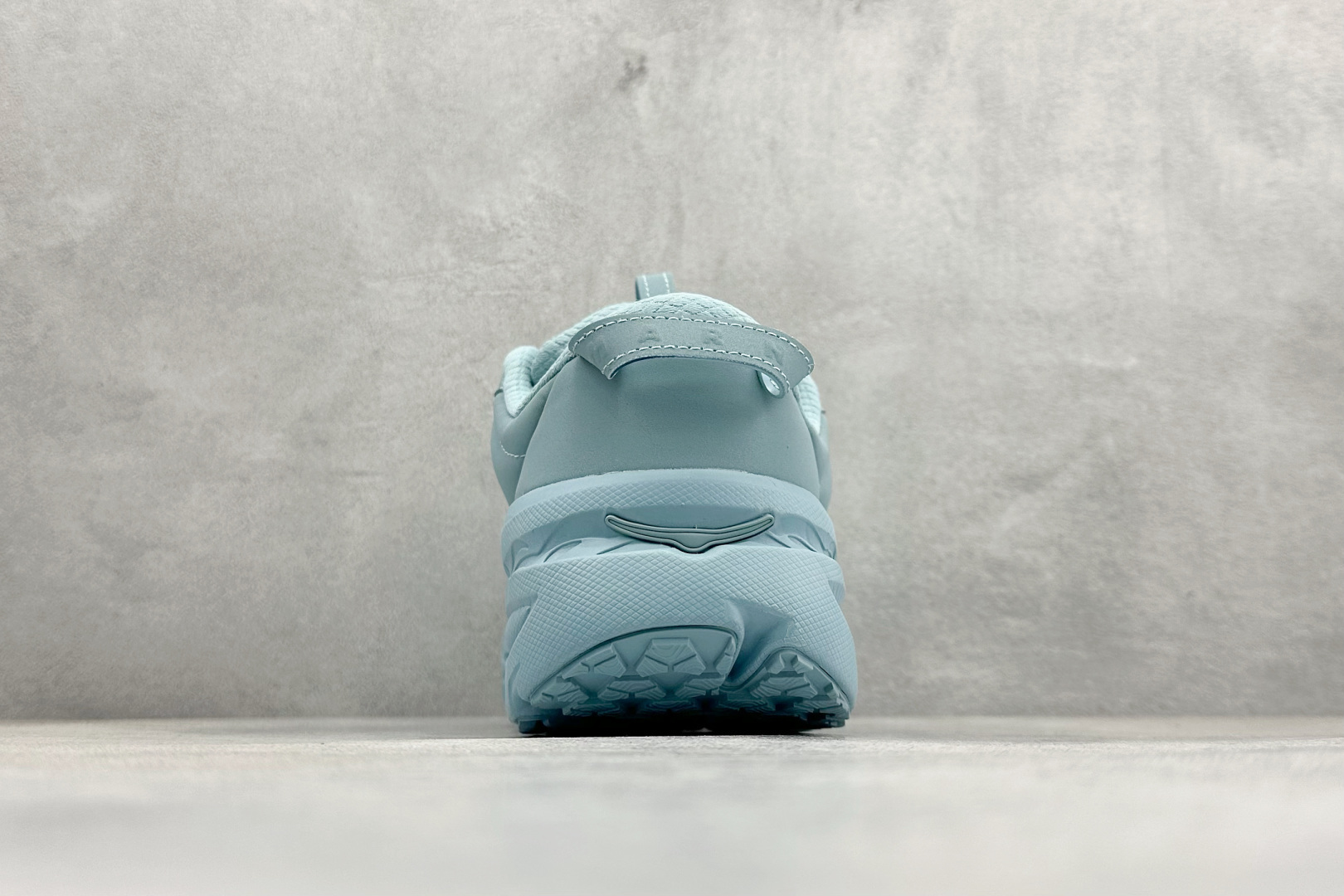 MARNI x Hoka One One Bondi B3LS 蓝色 跨界联名低帮户外越野面包跑步鞋 1170631-TO