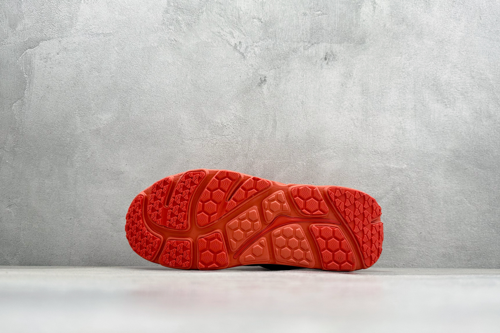 MARNI x Hoka One One Bondi B3LS 红色 跨界联名低帮户外越野面包跑步鞋 1170631-PNCN