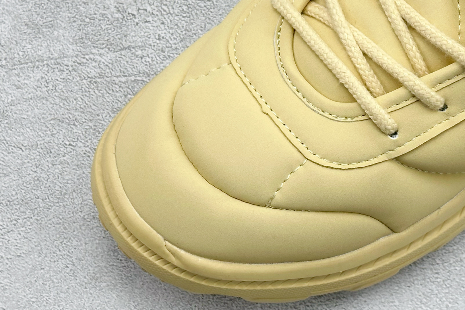 MARNI x Hoka One One Bondi B3LS 黄色 跨界联名低帮户外越野面包跑步鞋 1170631-STRW