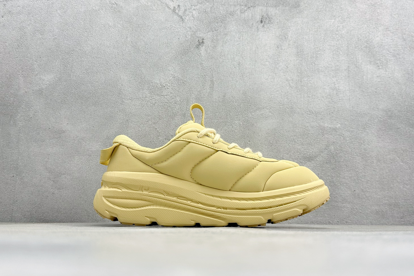 MARNI x Hoka One One Bondi B3LS 黄色 跨界联名低帮户外越野面包跑步鞋 1170631-STRW