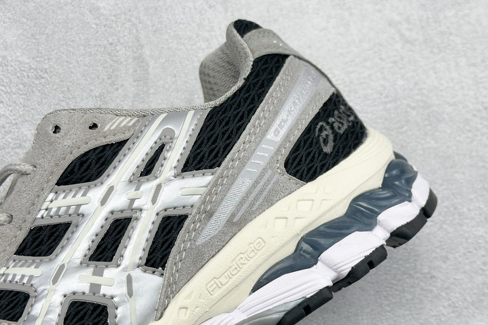 CH版Asics Gel-Kayano 12.1 亚瑟士 运动休闲透气专业跑鞋 1203A846-020