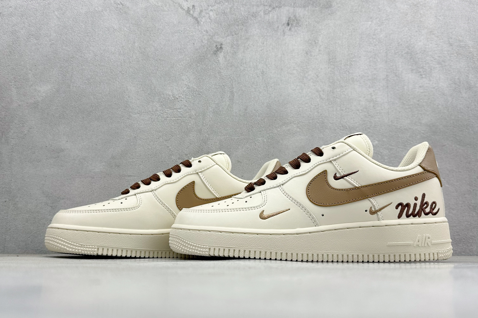 SC版Nike Air Force 1'07 Low 奶咖白棕三小勾 空军一号低帮休闲板鞋 NH0601-584