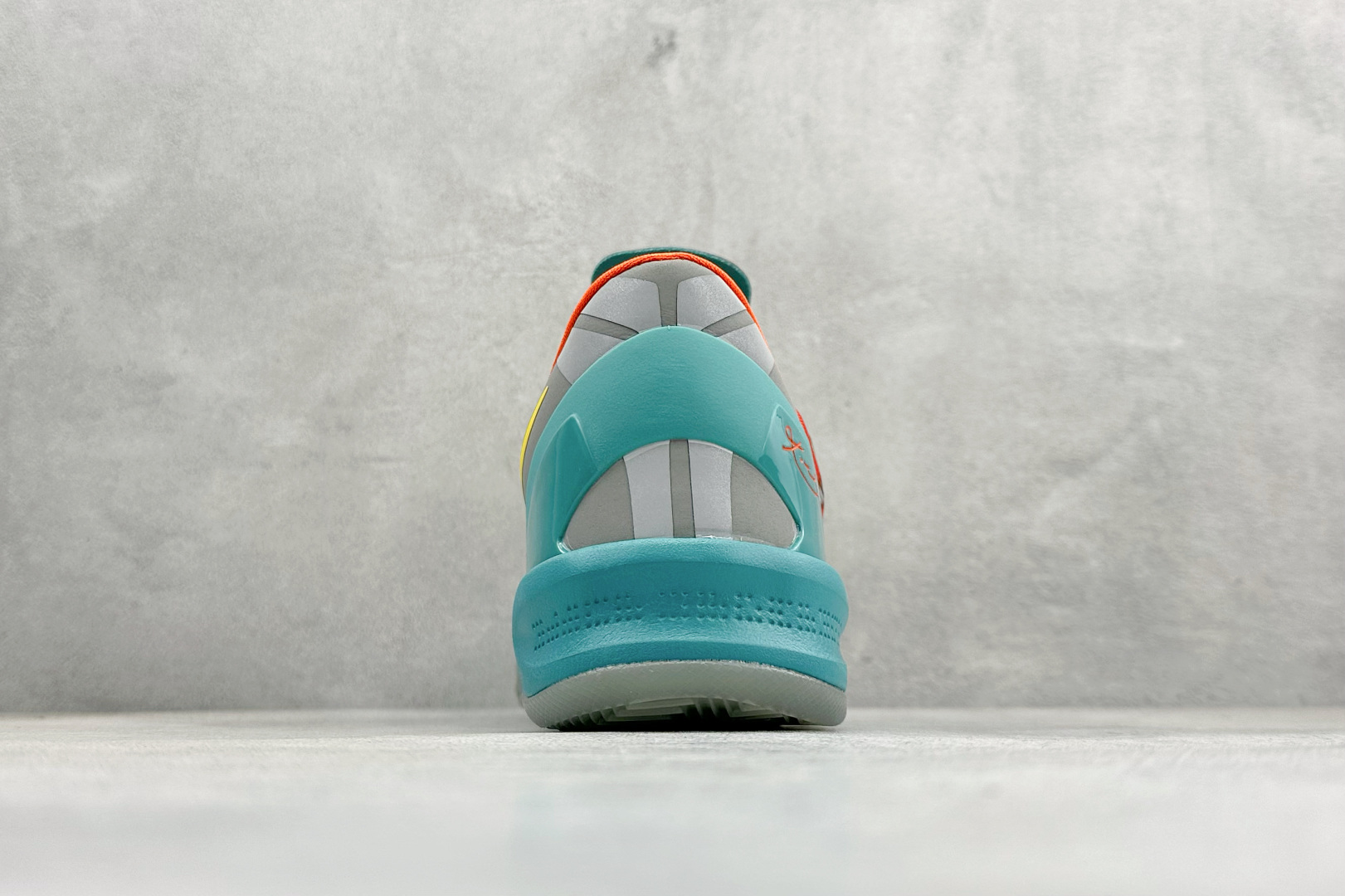 CK版Nike Zoom Kobe VIII Protro 科比8代低帮实战篮球鞋 FQ3548-001