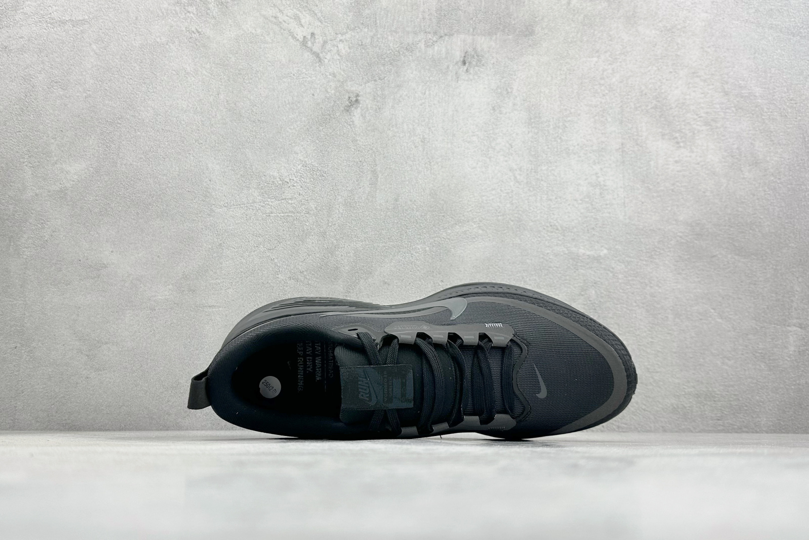 RS版Nike Air Zoom Vomero 18 GTX 缓震休闲跑鞋 HQ7001-001