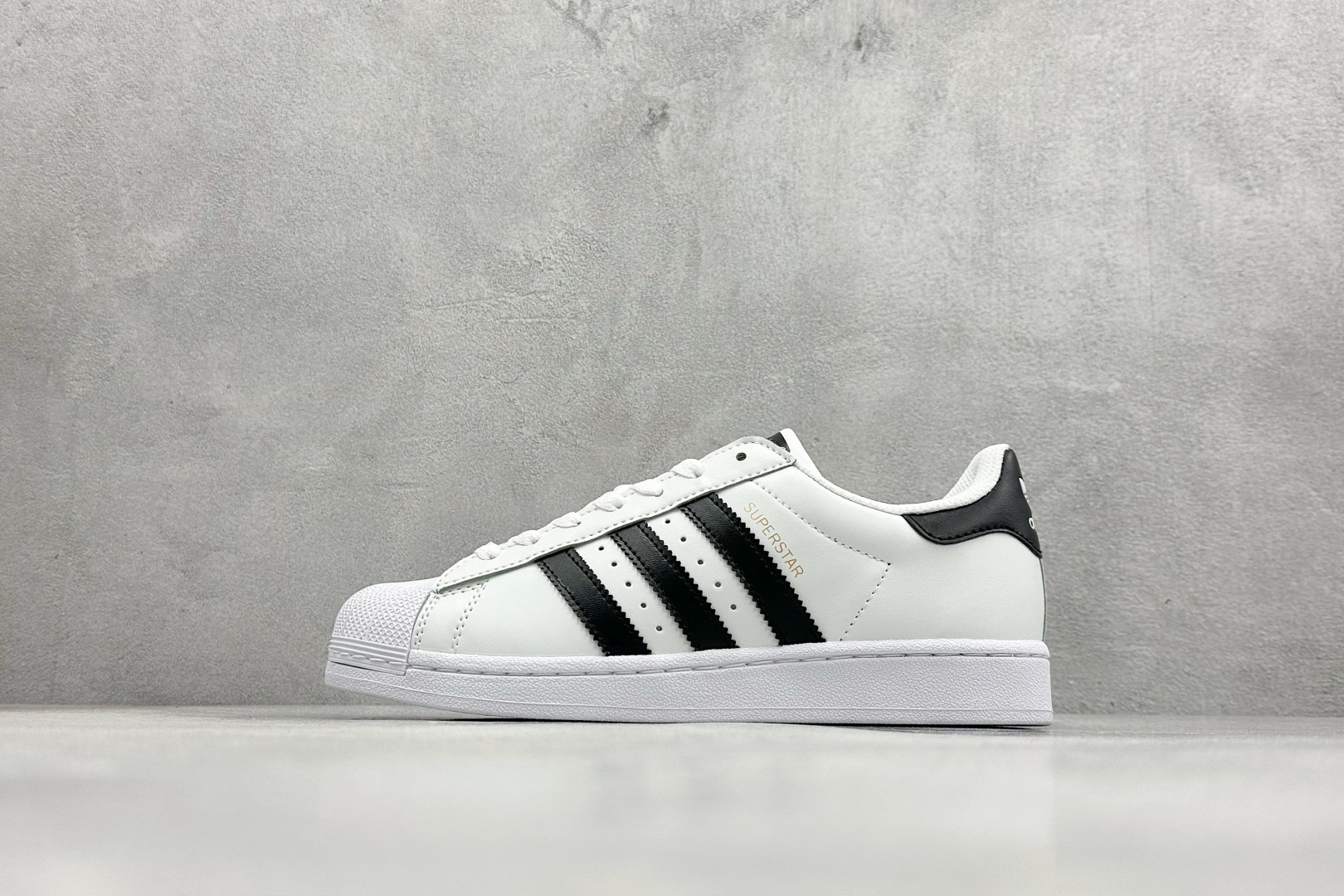 _dkR9svu2XCDLwXAMiyWXie1qv3GdIuykP9cbKGg