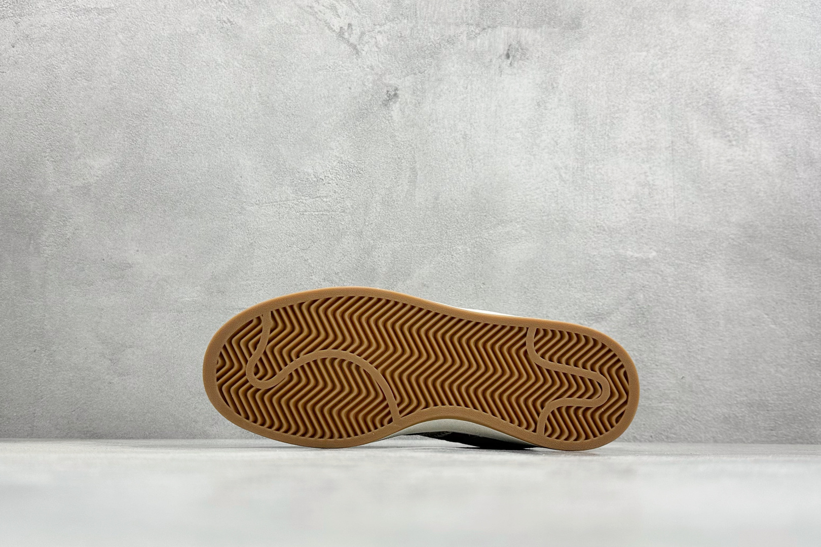 TAD Originals Campus 00s 学院系列面包风复古休闲运动板鞋 JQ5804