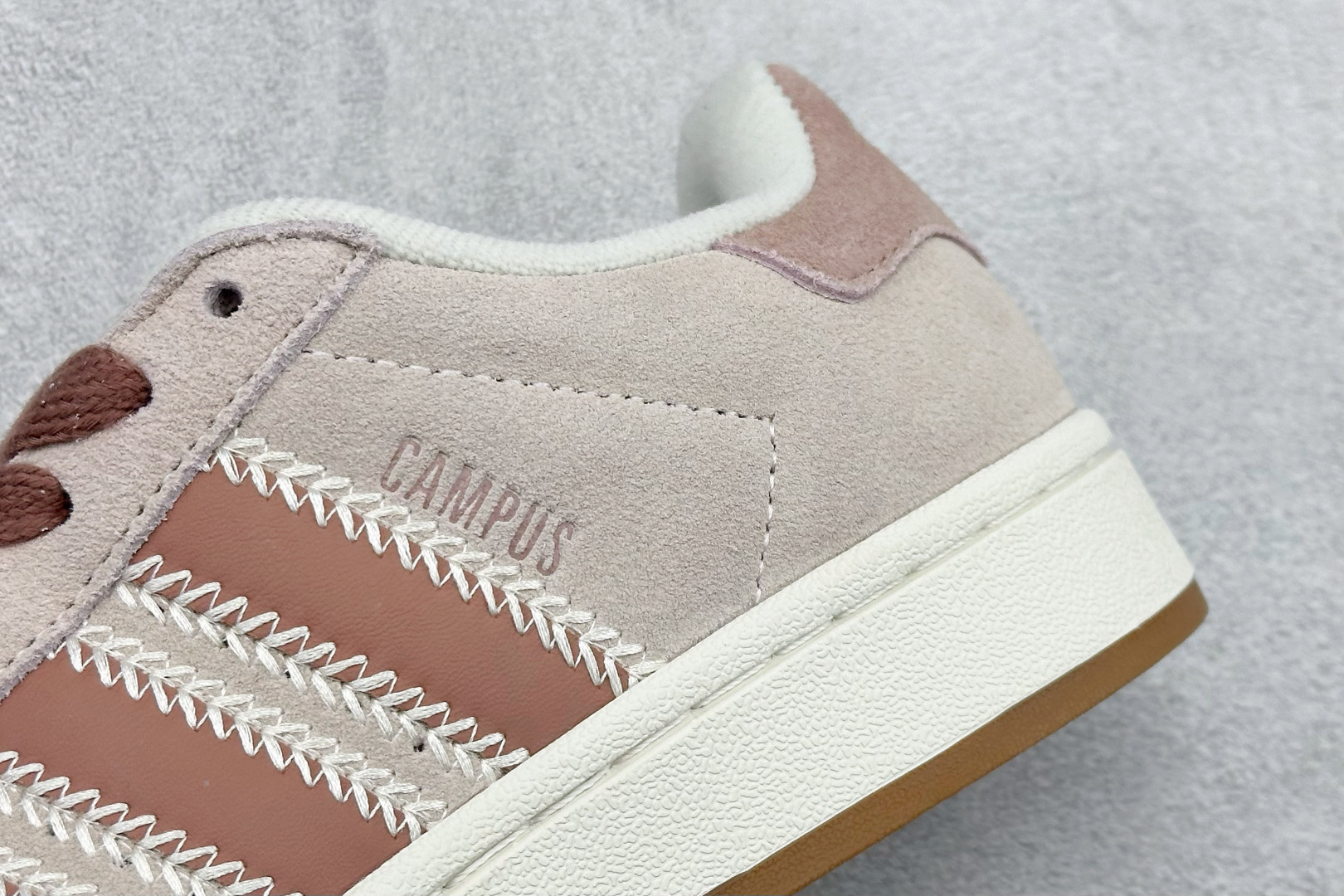 TAD Originals Campus 00s 学院系列面包风复古休闲运动板鞋 JQ5804