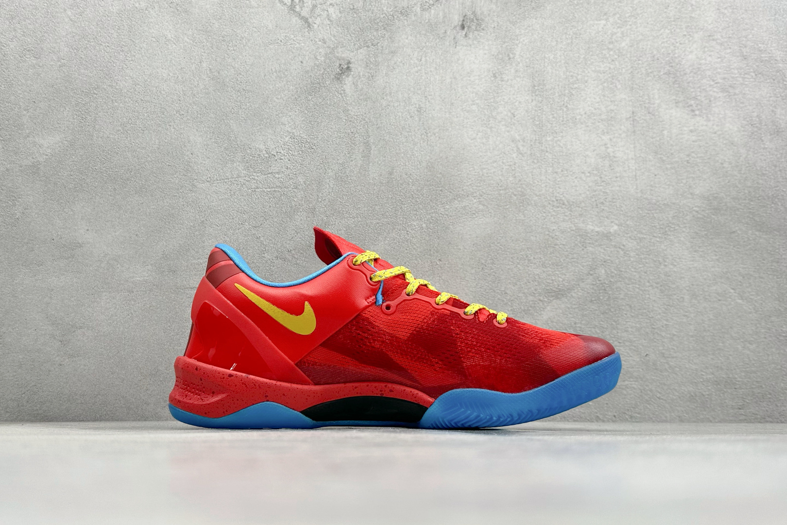 CK版Nike Zoom Kobe VIII Protro 科比8代低帮实战篮球鞋 639654-674