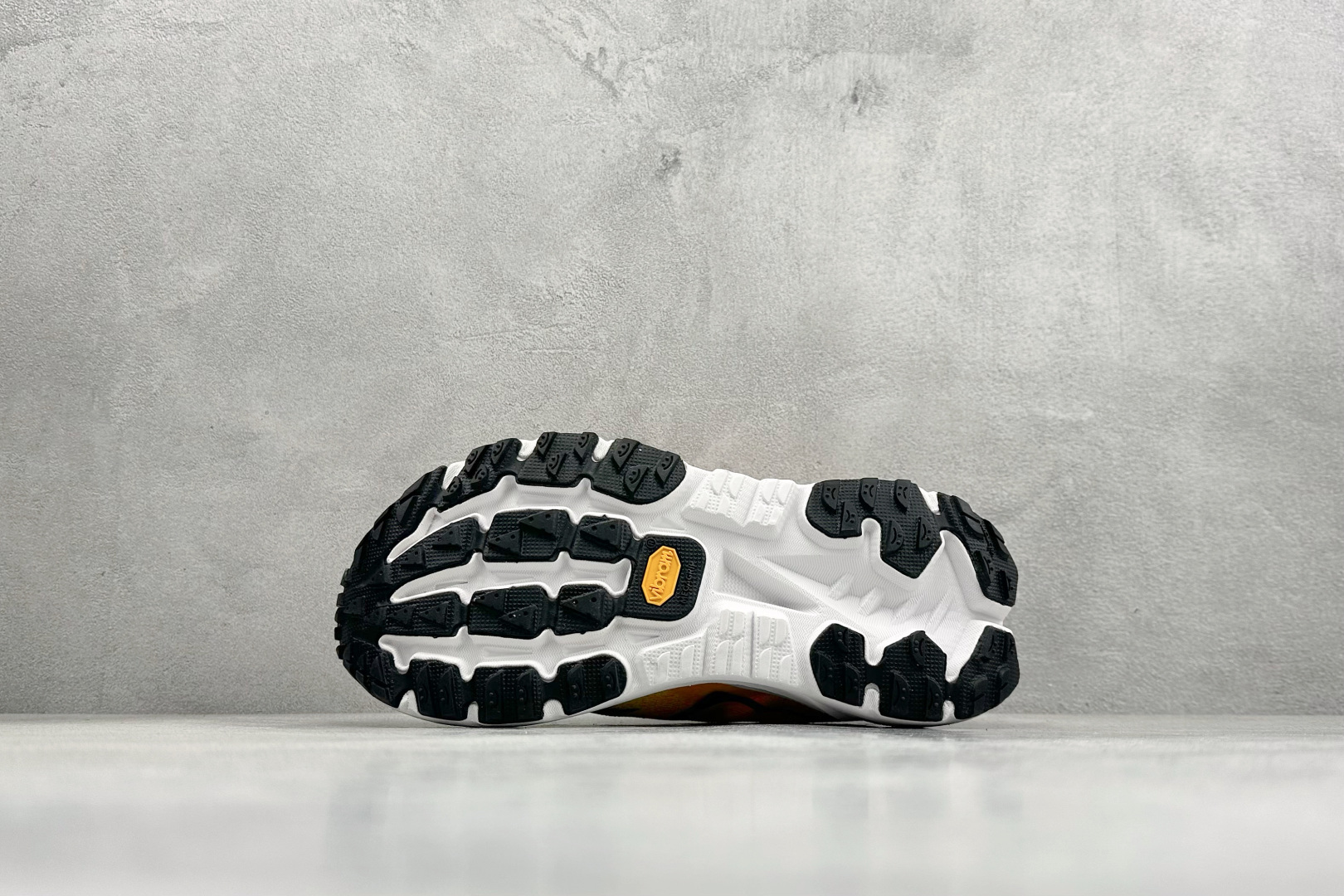 H版HOKA ONE ONE W MAFATE X 舒适百搭防滑耐磨低帮生活休闲鞋1162010/NNH