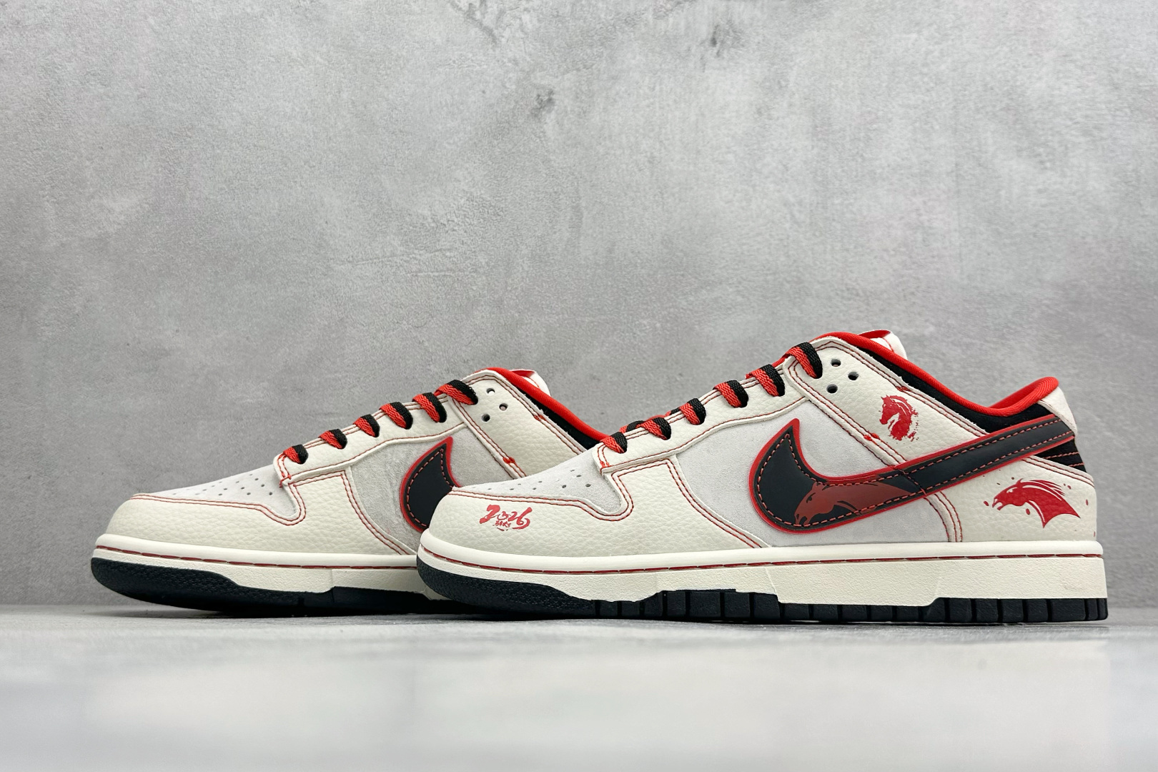 XC版Nike SB Dunk Low 马年限定 高端定制 低帮休闲板鞋 DG1988-013
