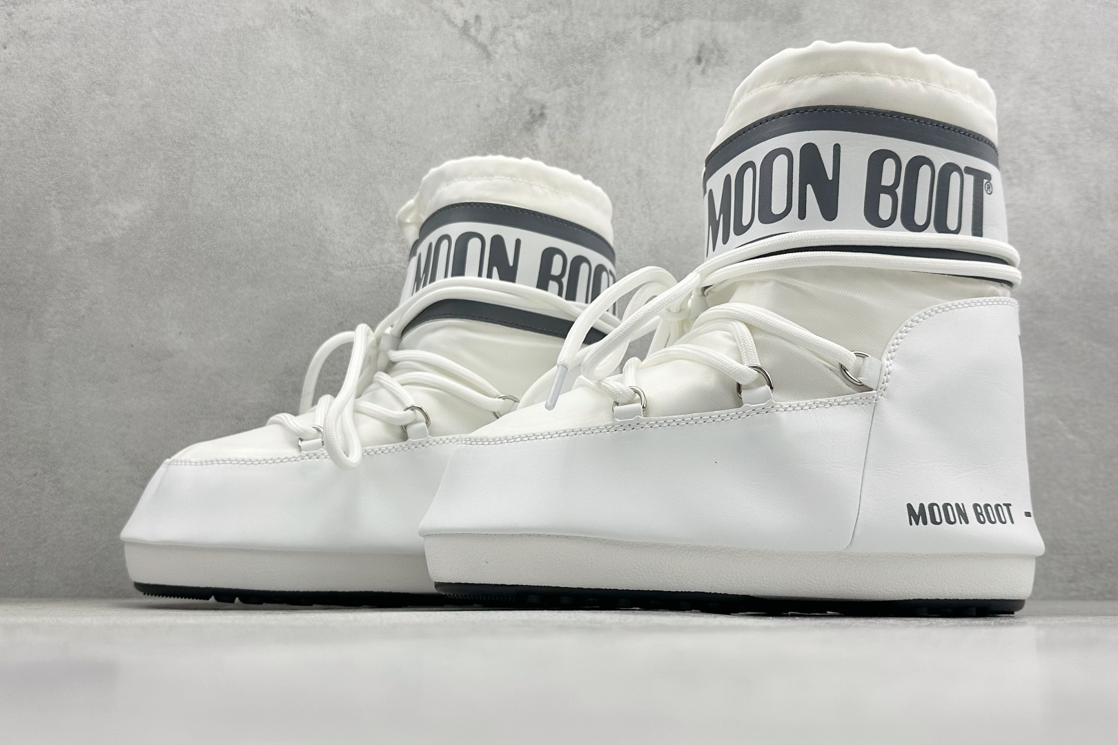 MoBo系带 徽标印花 尼龙月亮雪地靴 14027700-001