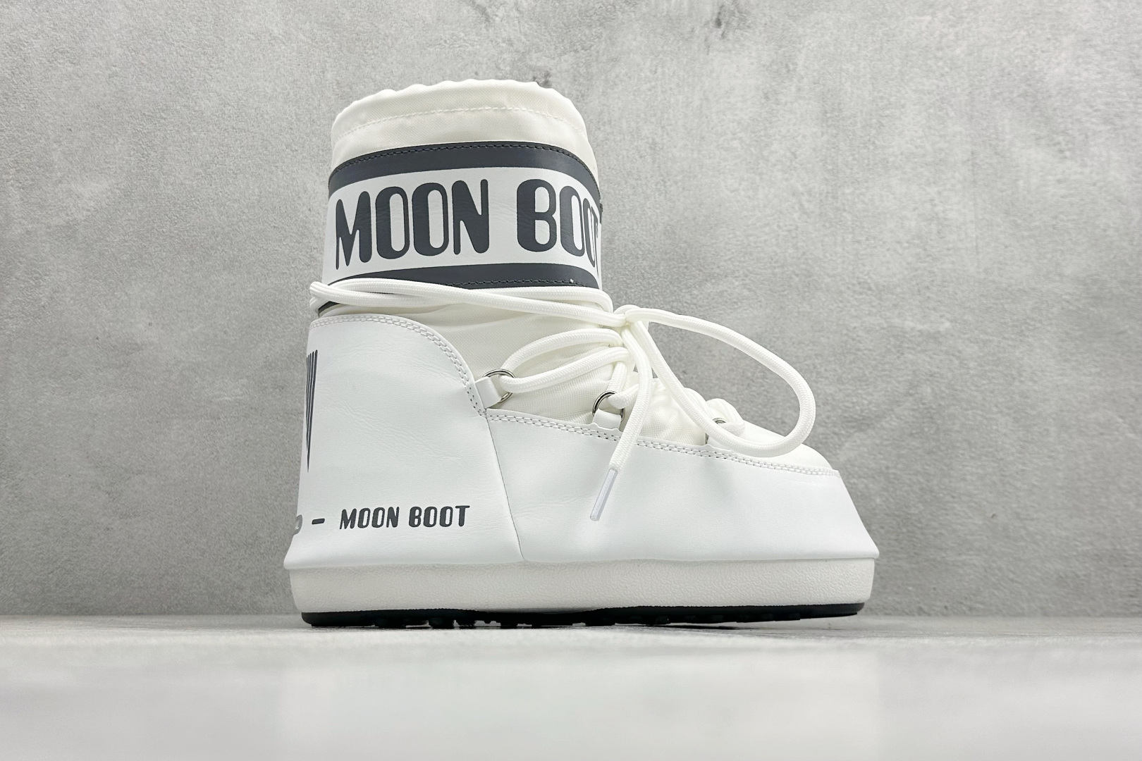 MoBo系带 徽标印花 尼龙月亮雪地靴 14027700-001