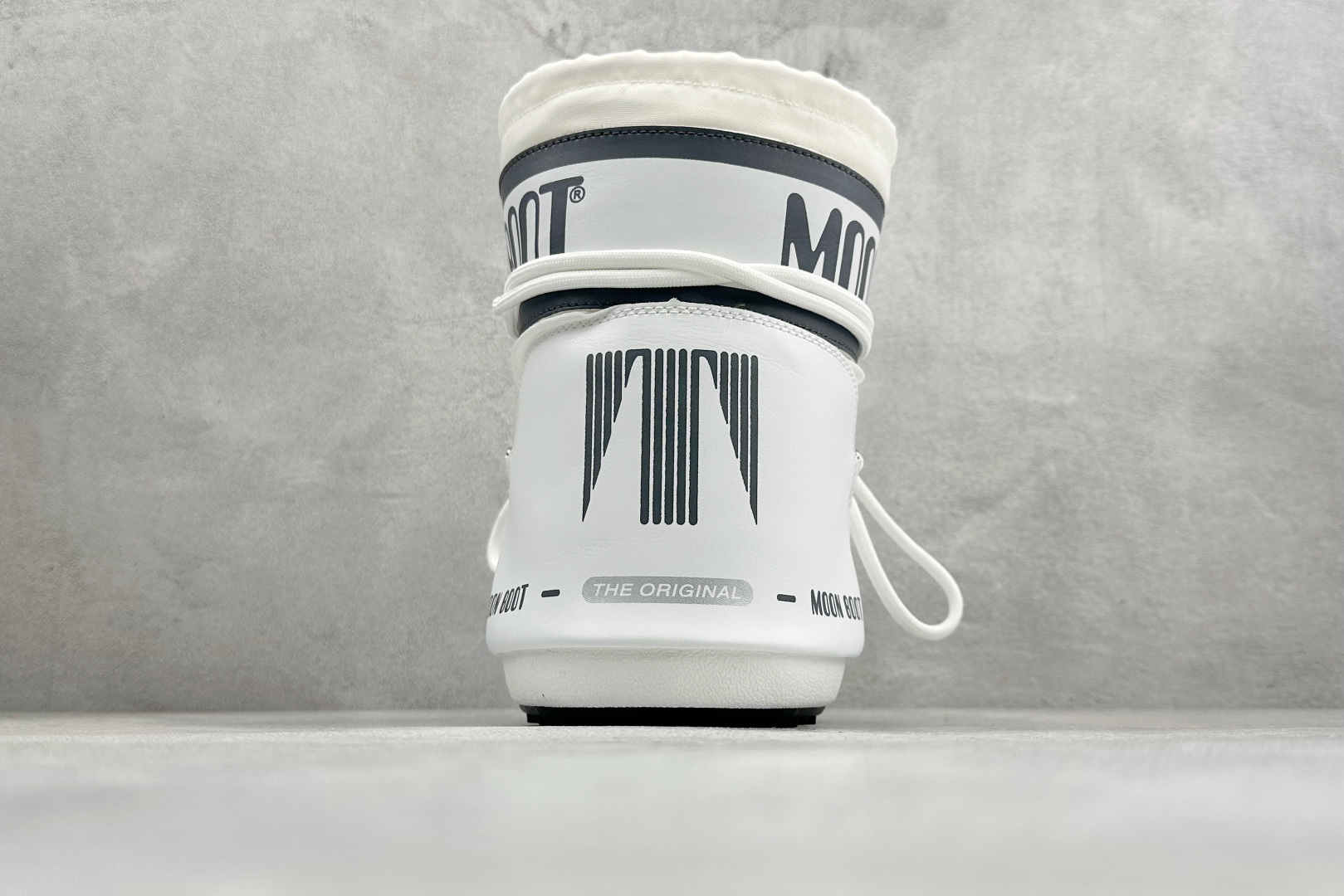 MoBo系带 徽标印花 尼龙月亮雪地靴 14027700-001