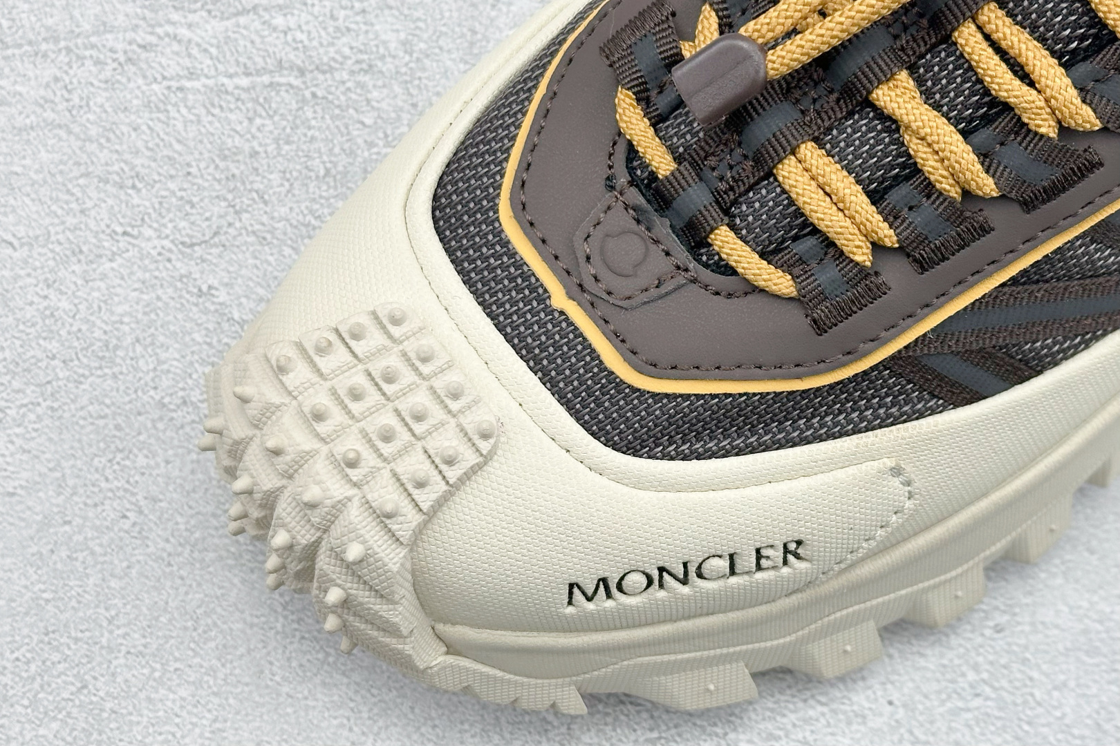 Moncler 蒙口 Trailgrip GTX 厚底系带耐磨低帮运动休闲鞋 K209A4M00330M7208P20