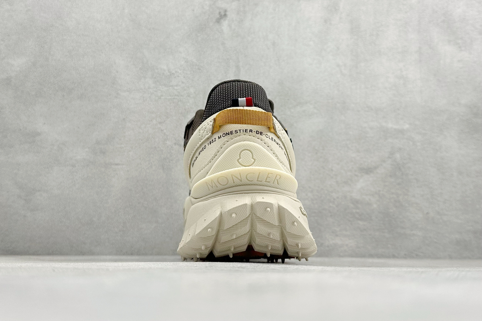 Moncler 蒙口 Trailgrip GTX 厚底系带耐磨低帮运动休闲鞋 K209A4M00330M7208P20