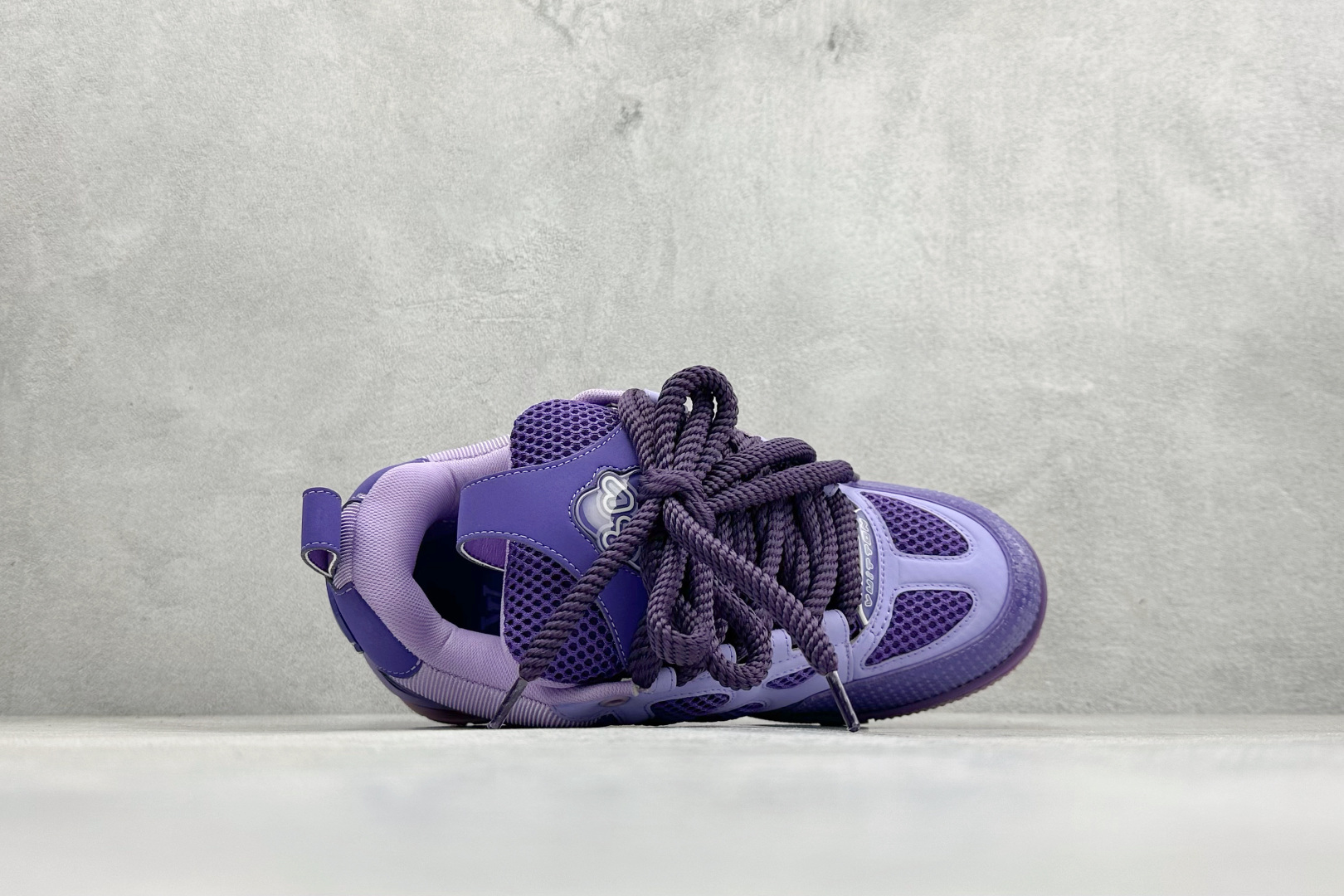 YS纯原LOUISVUITTONSkate小牛皮超大花朵印花低帮板鞋男女同款紫色