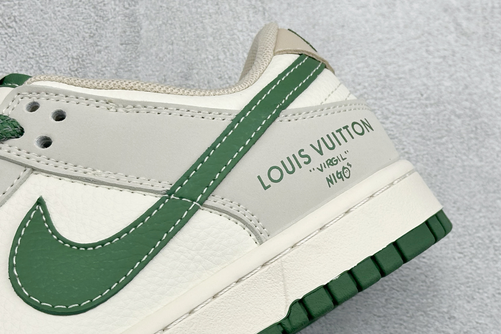 Nike SB Dunk Low LV联名 米灰军绿 周年高端定制 低帮休闲板鞋 JP1628-001