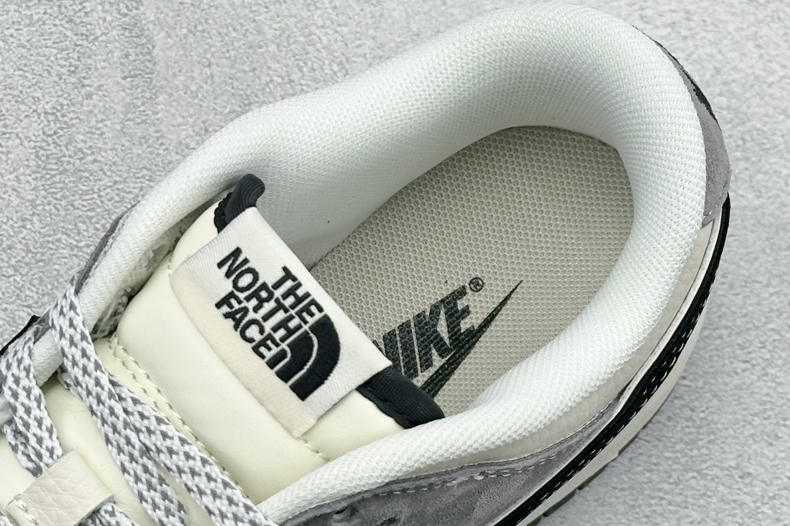 Nike Dunk Low Retro 北面联名 周年高端定制 低帮休闲板鞋 DN3168-010