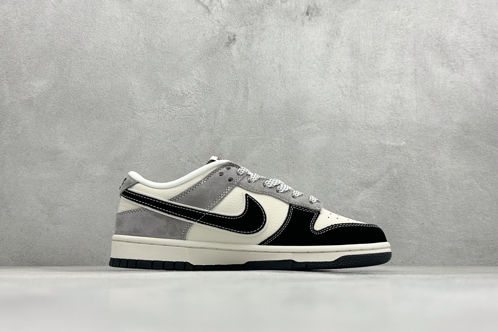 Nike Dunk Low Retro 北面联名 周年高端定制 低帮休闲板鞋 DN3168-010