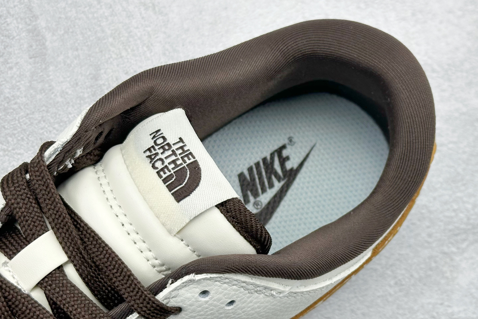 Nike SB Dunk Low 北面联名 白黑棕 高端定制 低帮休闲板鞋 YF9511-916