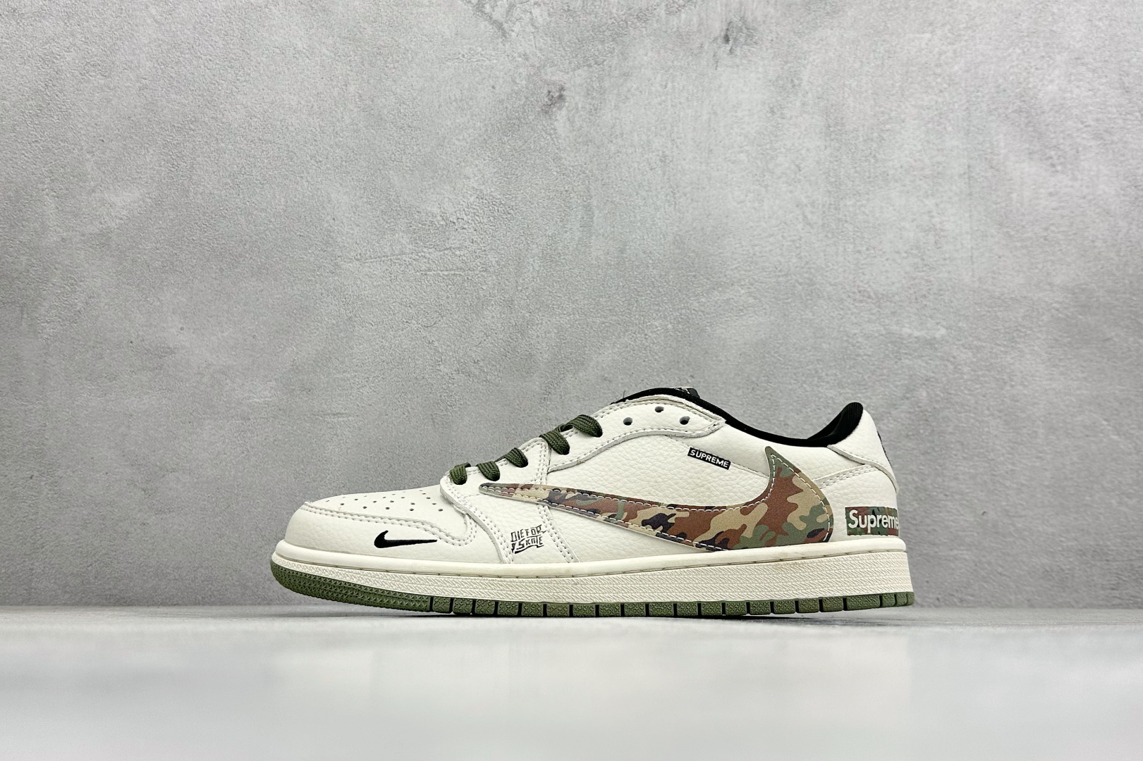 福利特价Air Jordan 1 Low AJ1 乔1 联名 高端定制 倒钩低帮复古篮球鞋#定制鞋盒 大