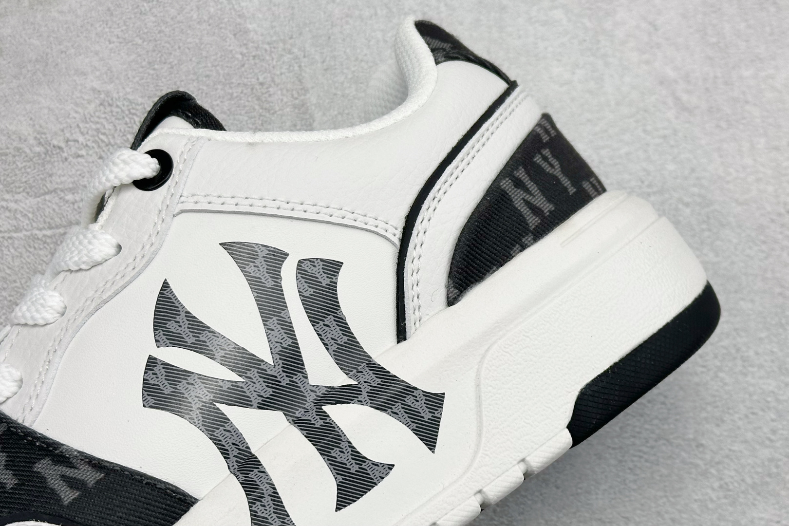 MLB CHUNKY LINER POCKET MONOGRAM学长鞋系列低帮老爹风轻量增高厚底百搭休闲运动慢跑鞋 3ASXM056N-50BKS