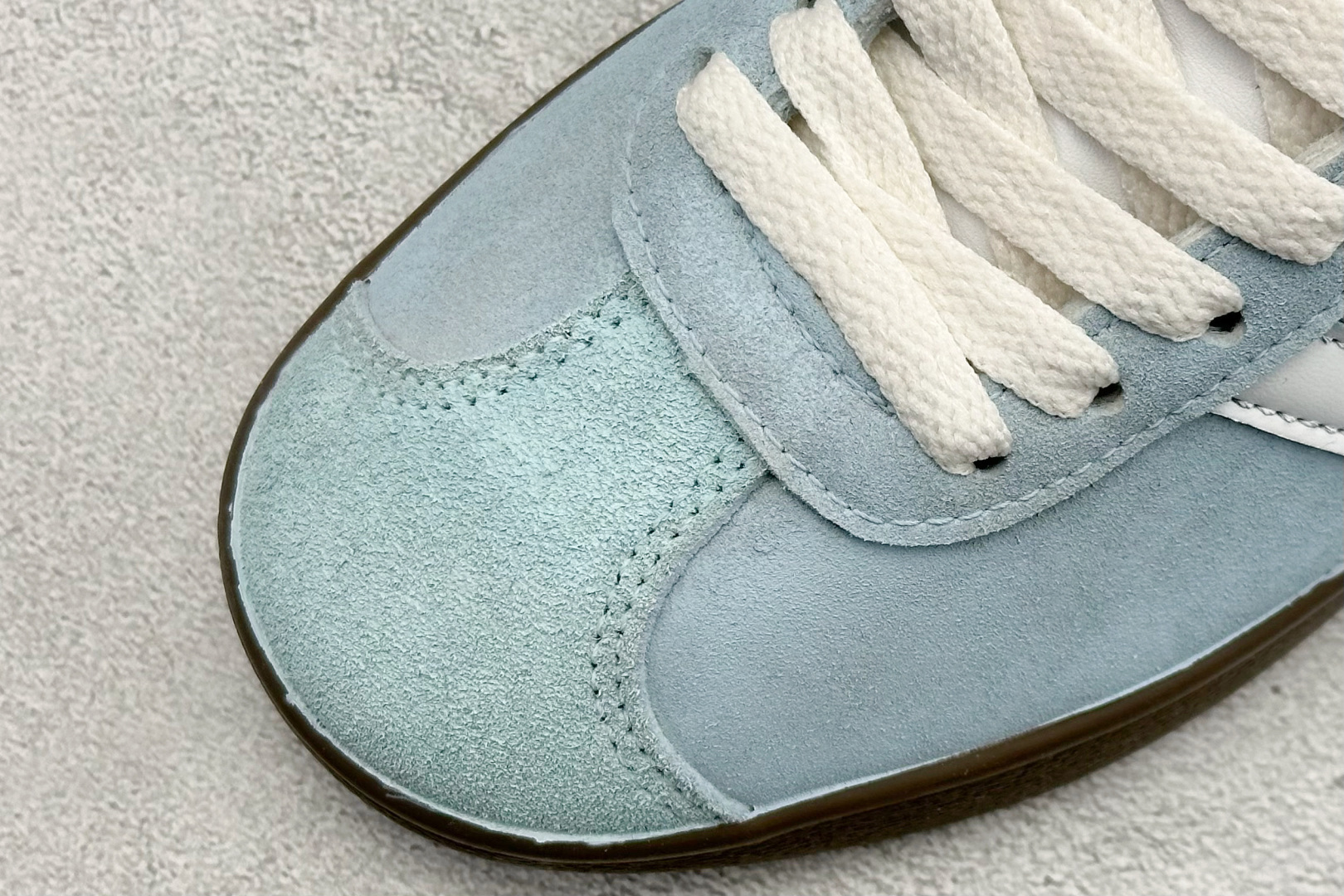 AdidVL COURT CLASSIC SHOES 运动休闲板鞋德训鞋 HQ1802