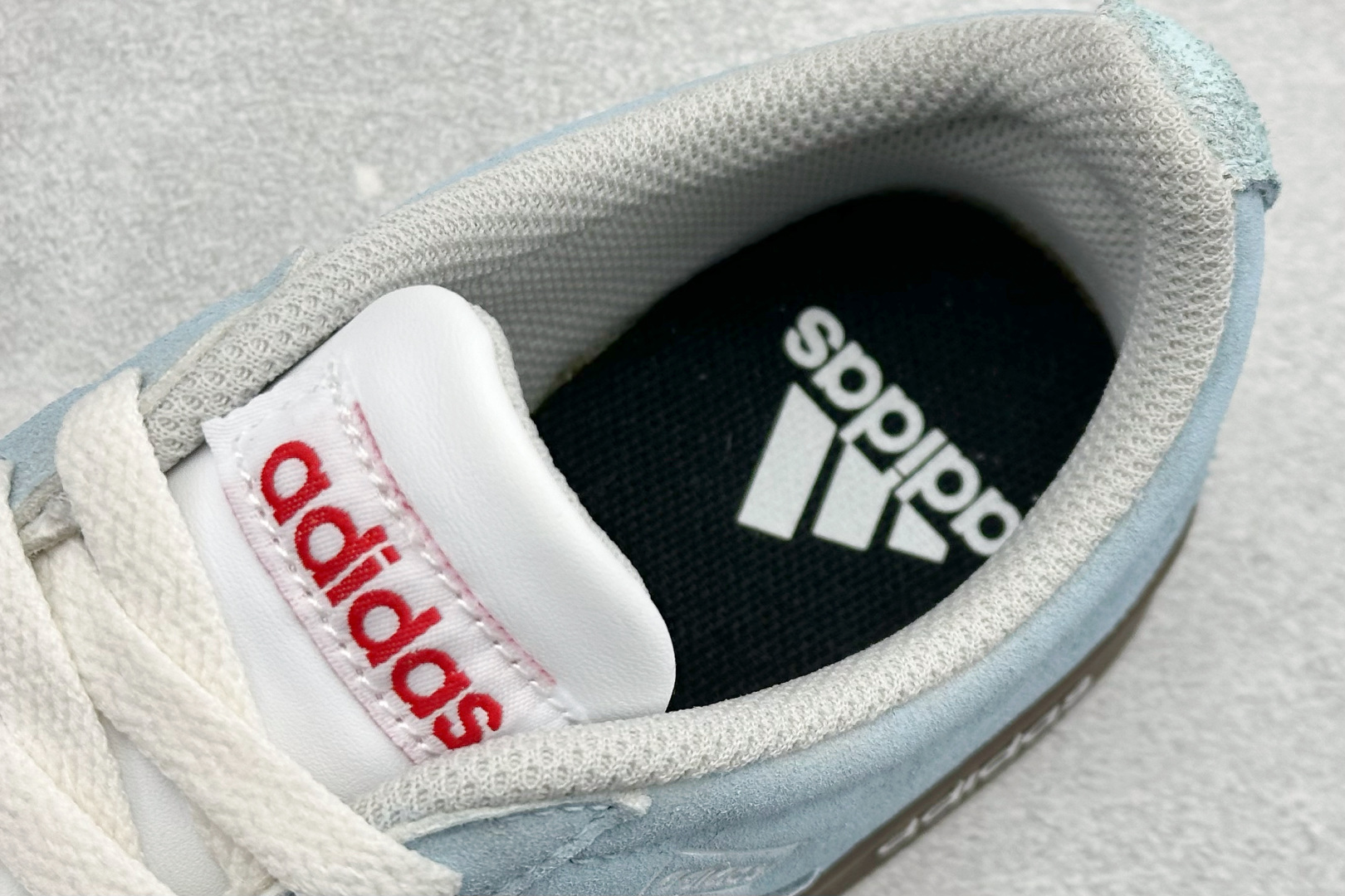 AdidVL COURT CLASSIC SHOES 运动休闲板鞋德训鞋 HQ1802