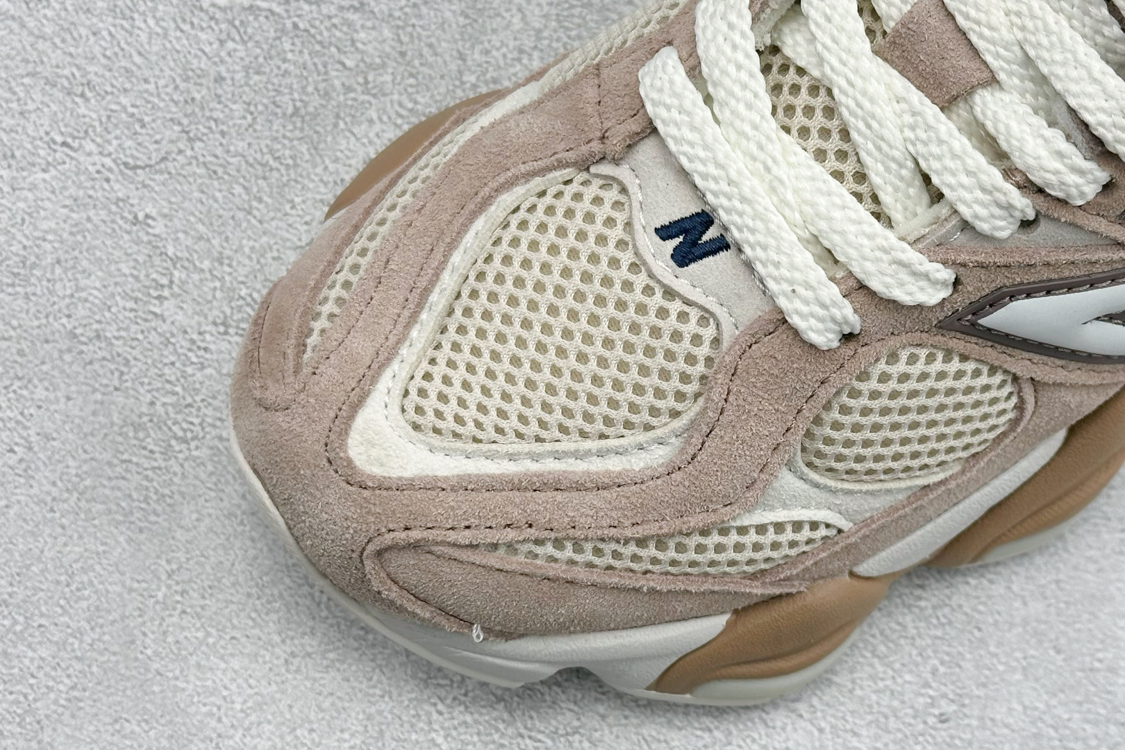 Joe Freshgoods x New Balance NB9060 联名款 复古休闲运动慢跑鞋 U9060ETN