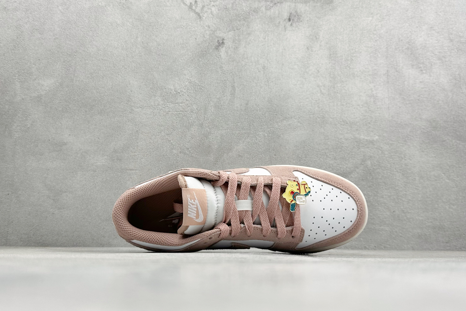 CS版Nike SB Dunk Low 马年限定 粉白 低帮休闲板鞋 IB4417-102