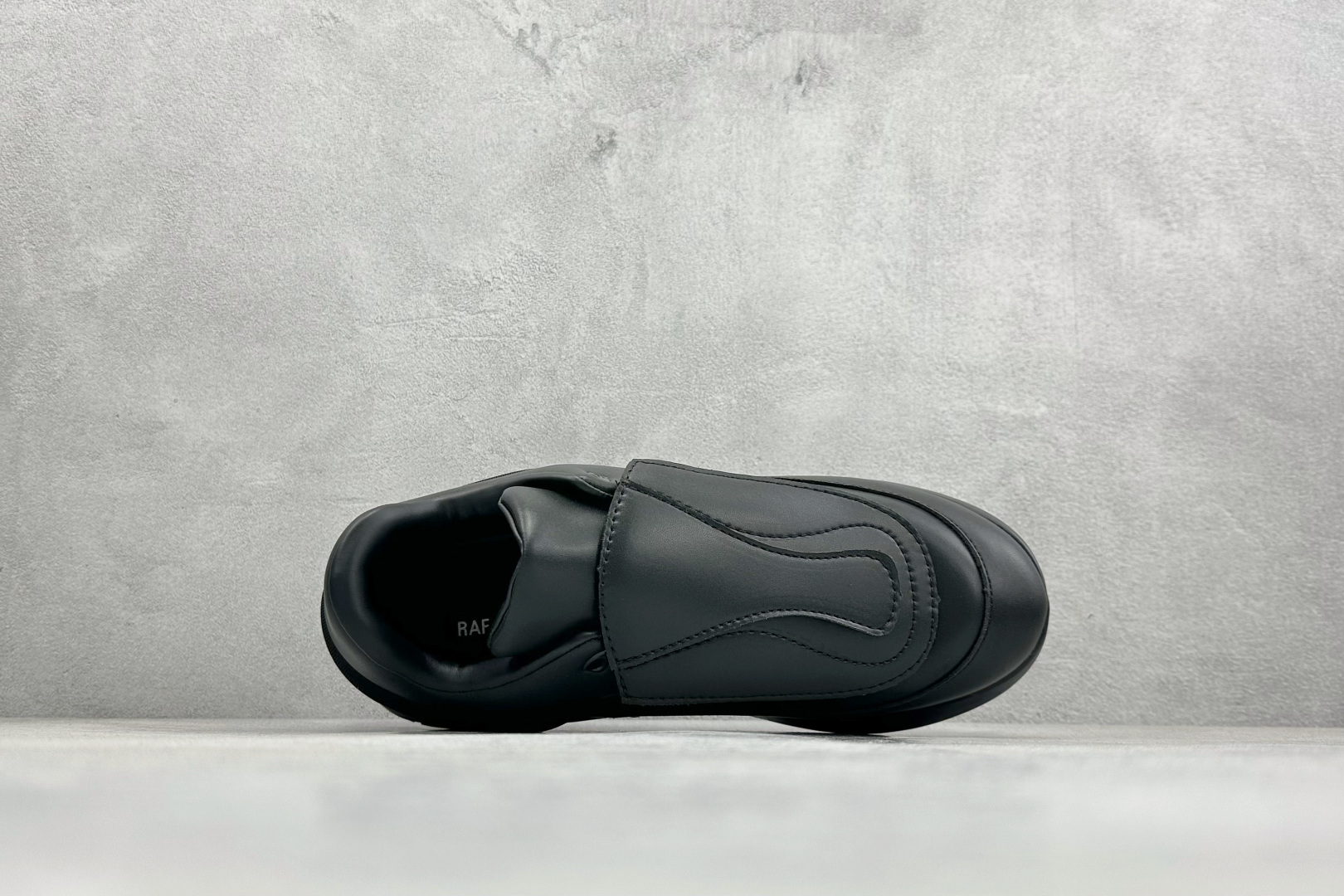 RAF SIMONS Antei 先锋潮流 复古低帮休闲鞋 HR740001L