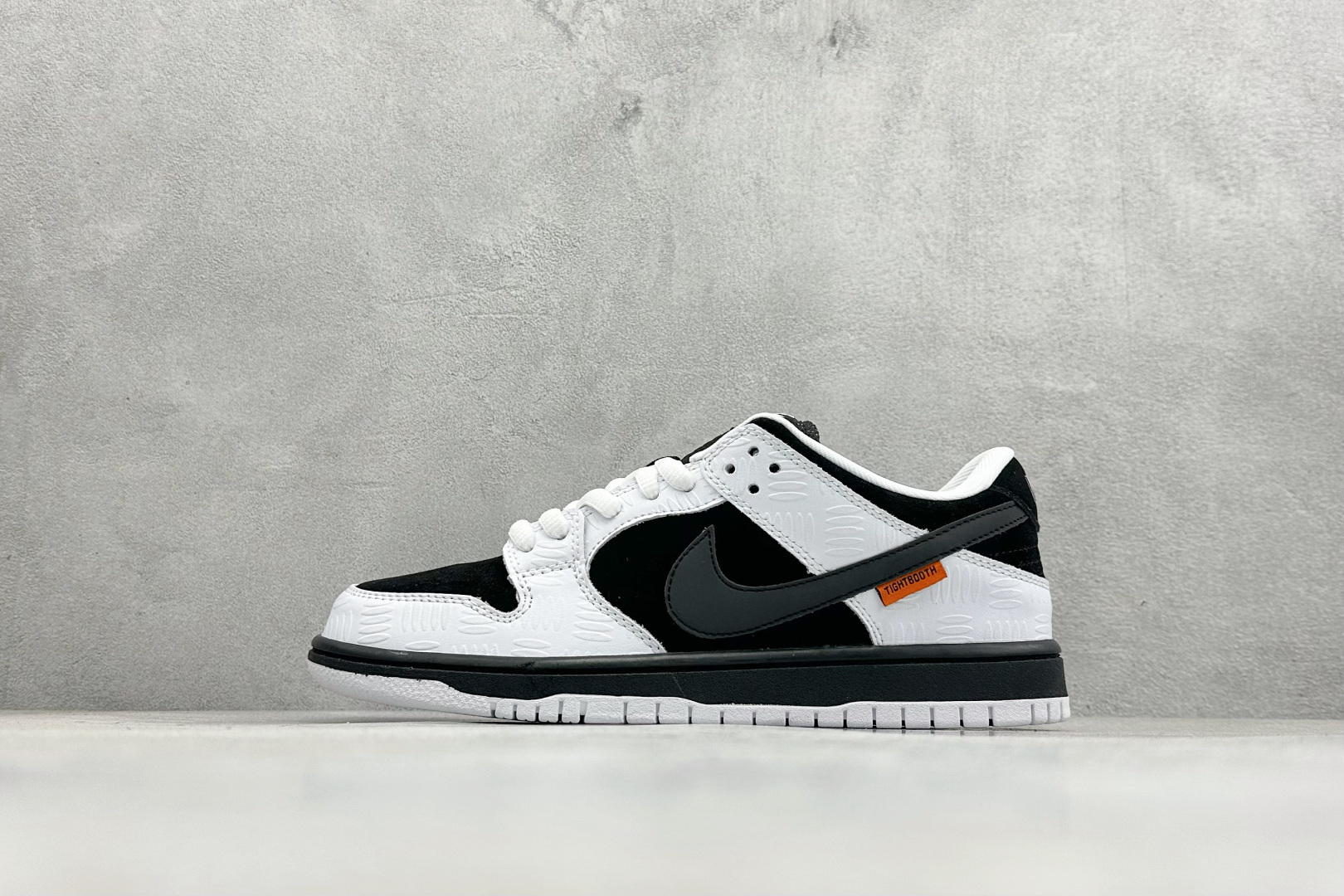 XL福利NIKE DUNK LOW 复古低帮休闲运动滑板板鞋采用脚感柔软舒适ZoomAir气垫有效吸收滑