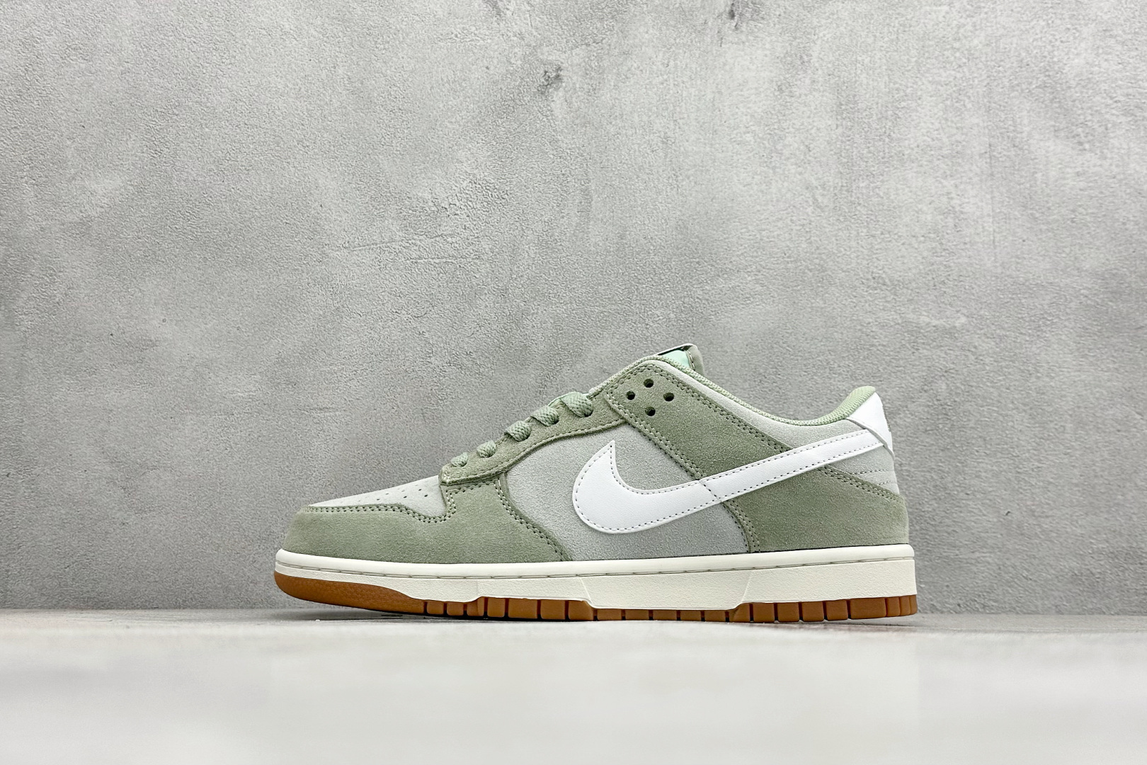 XL福利NIKE DUNK LOW 复古低帮休闲运动滑板板鞋采用脚感柔软舒适ZoomAir气垫有效吸收滑