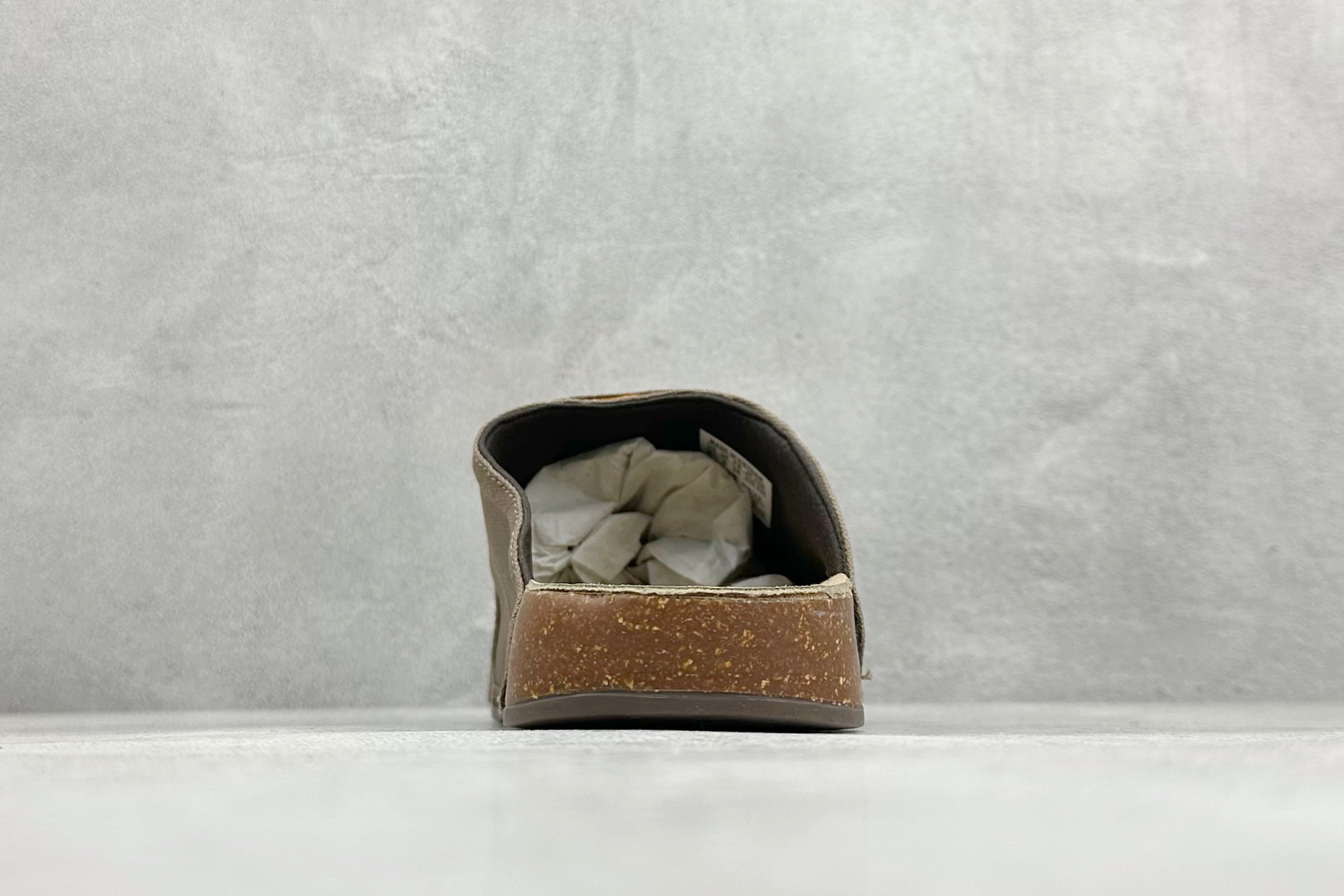 AdidOriginals Adimule 阿迪穆勒休闲半拖 JP9189