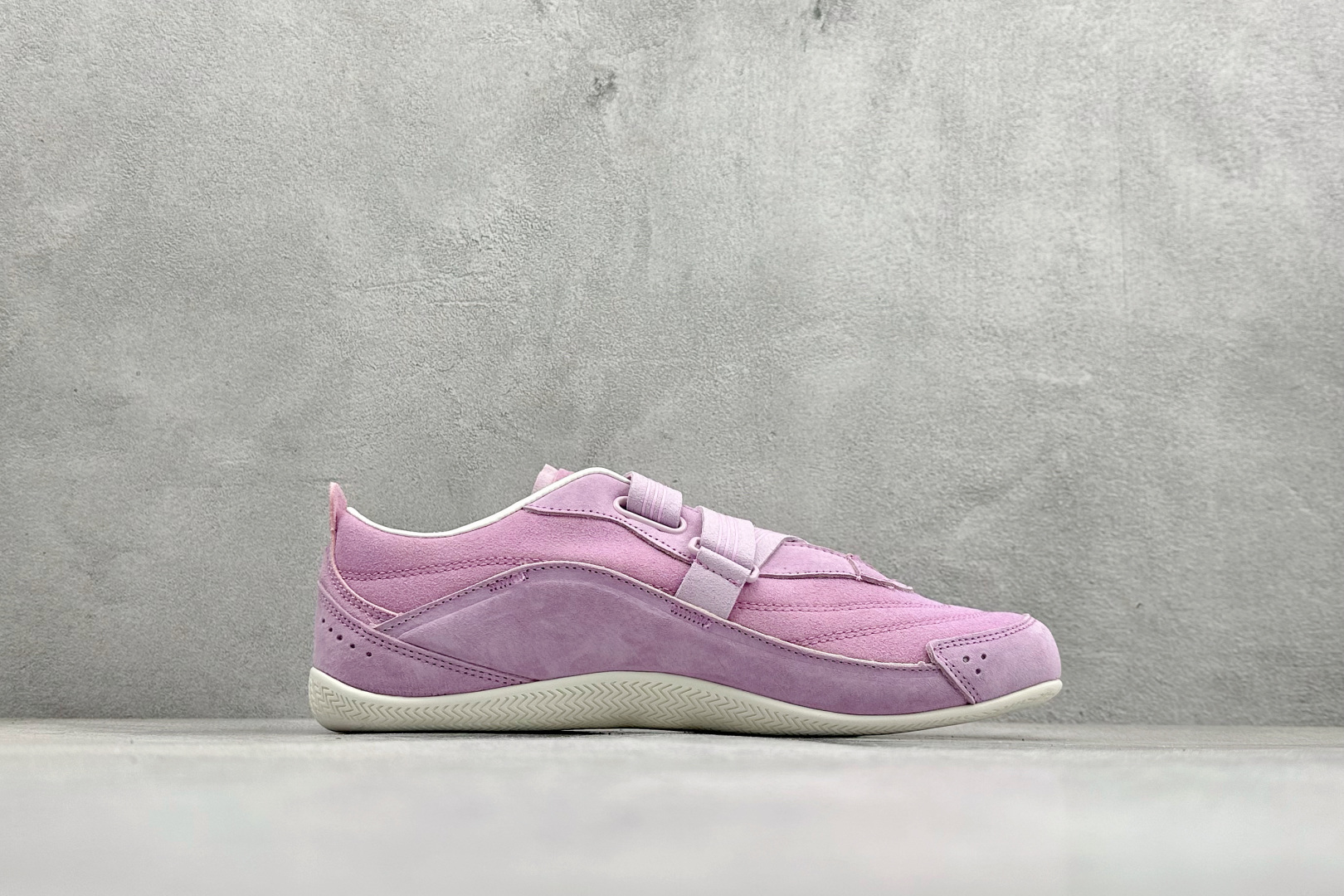 XL版AD Urban Reverie 魔术贴城市芭蕾风薄底休闲鞋 KJ4035