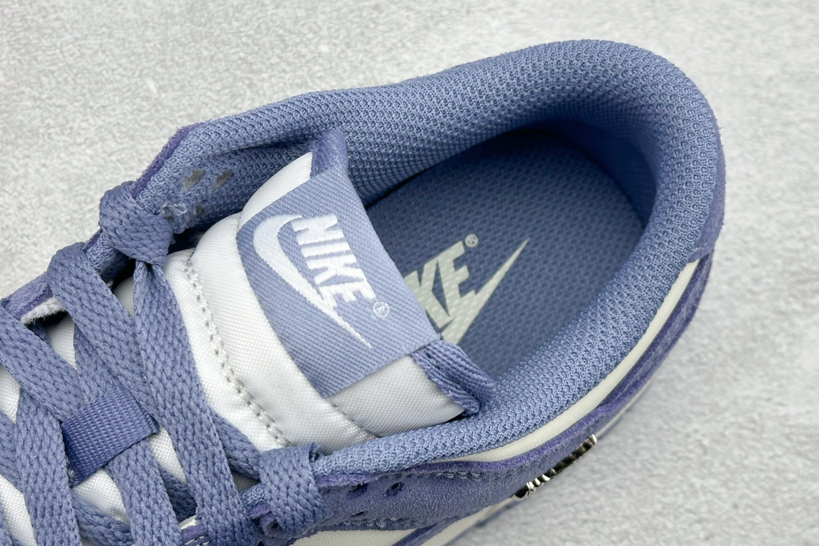 CS版Nike SB Dunk Low 马年限定 白蓝 低帮休闲板鞋 货号：IB4417-103尺码：3